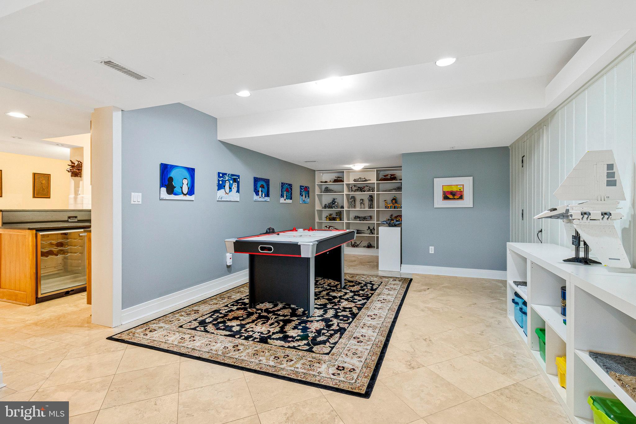 WOODLAND ACRES - Residential