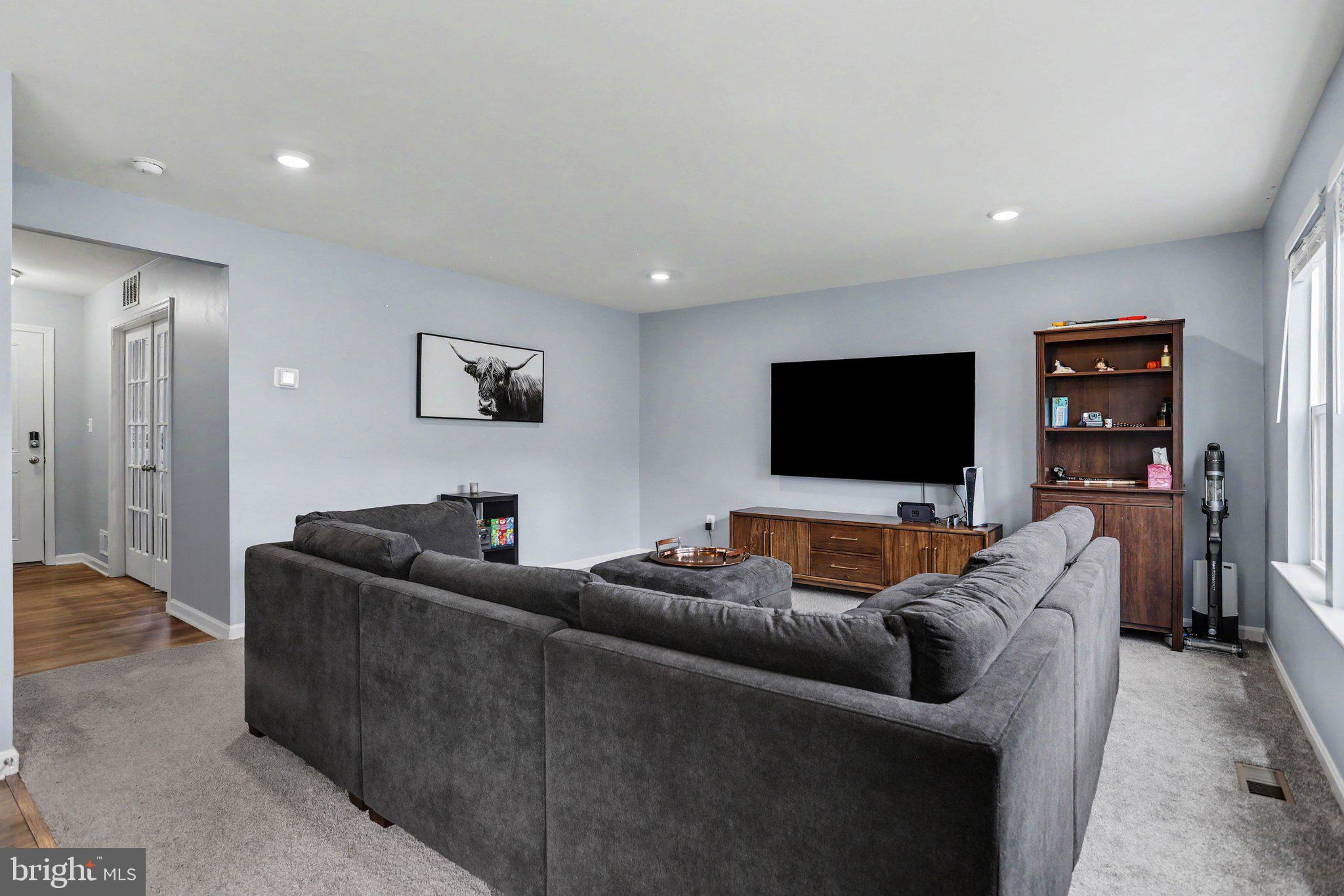 LEXINGTON ESTATES - Residential