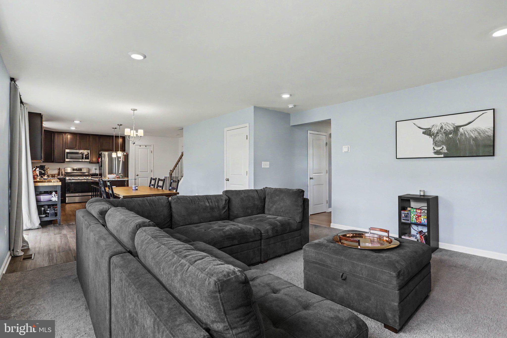 LEXINGTON ESTATES - Residential