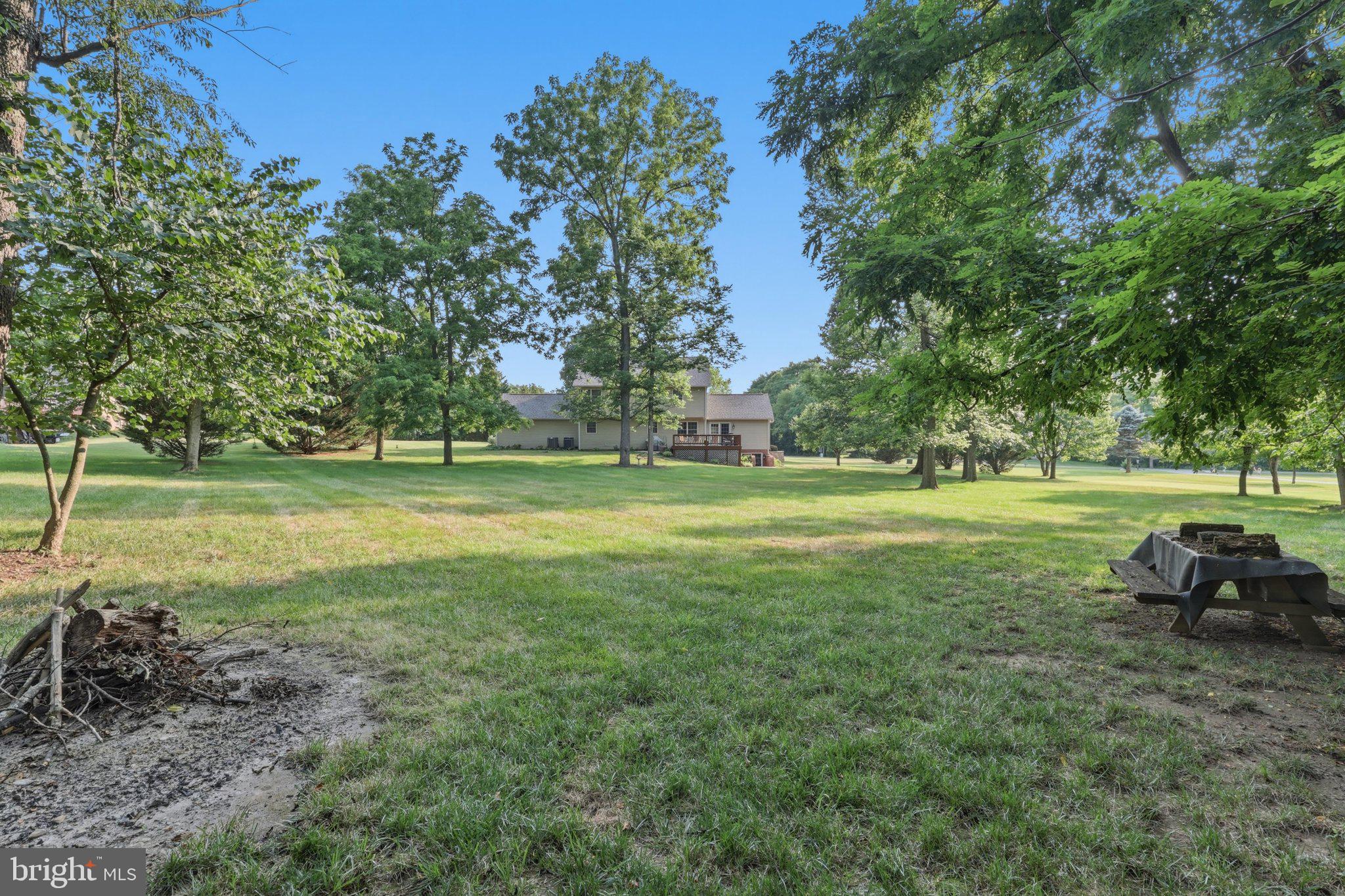 MARLOWE WOODS - Residential
