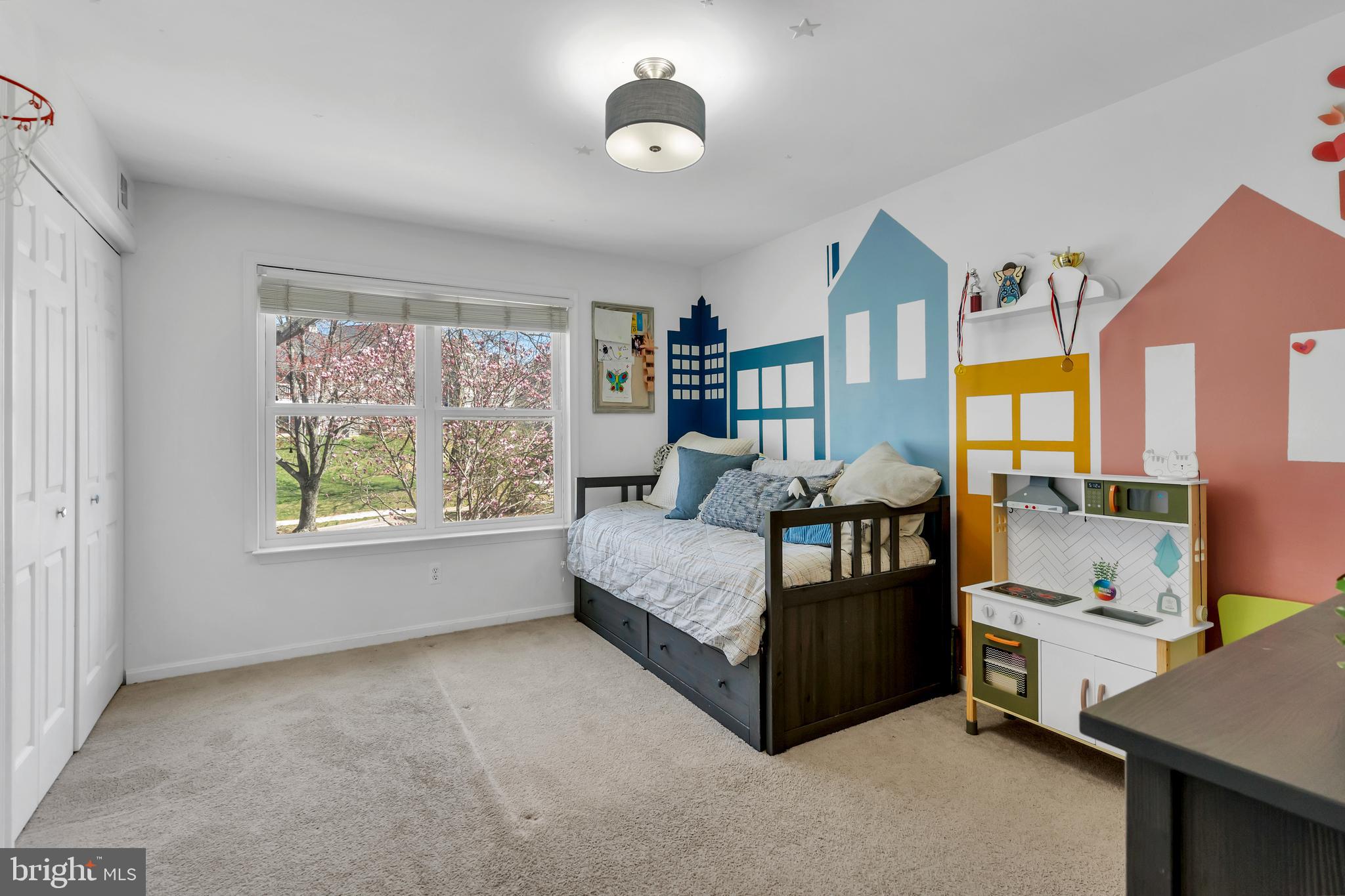 PONDS AT CENTREVILLE - Residential