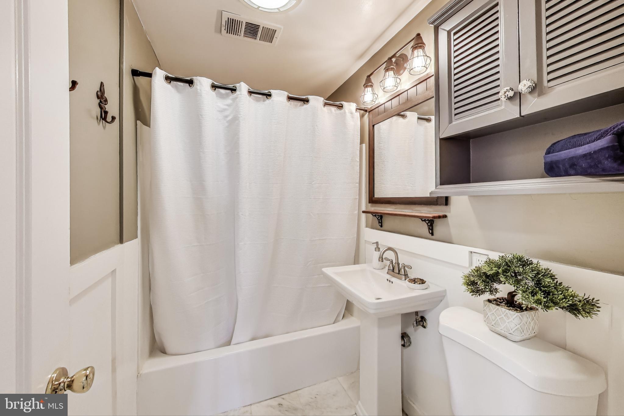 CHERRY HILL - Residential