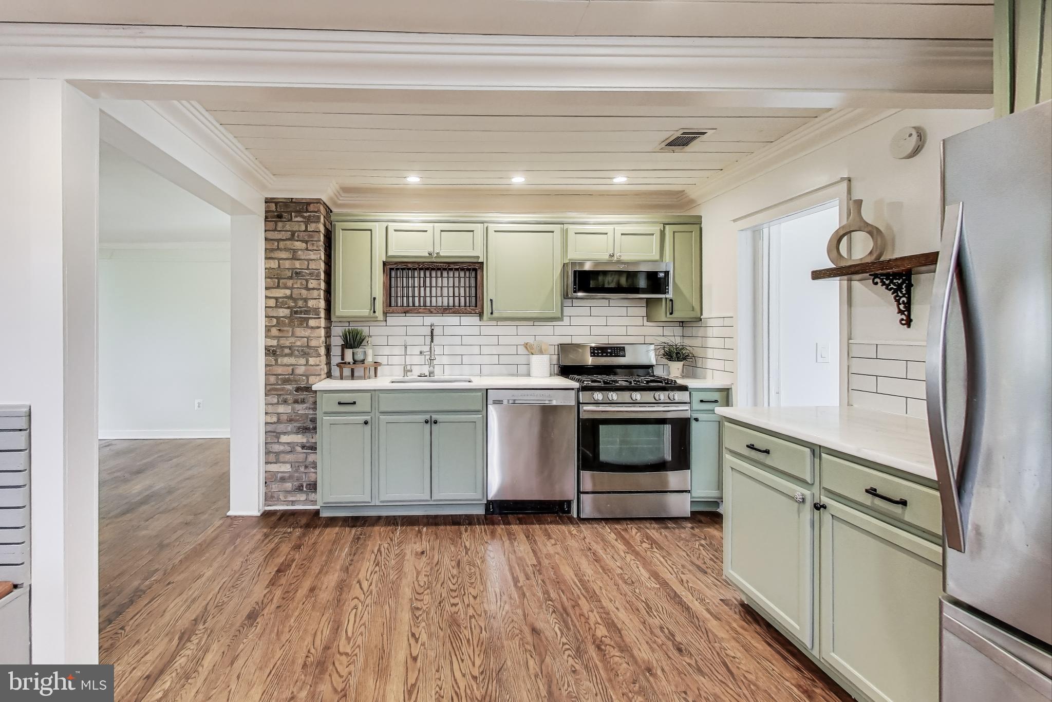 CHERRY HILL - Residential