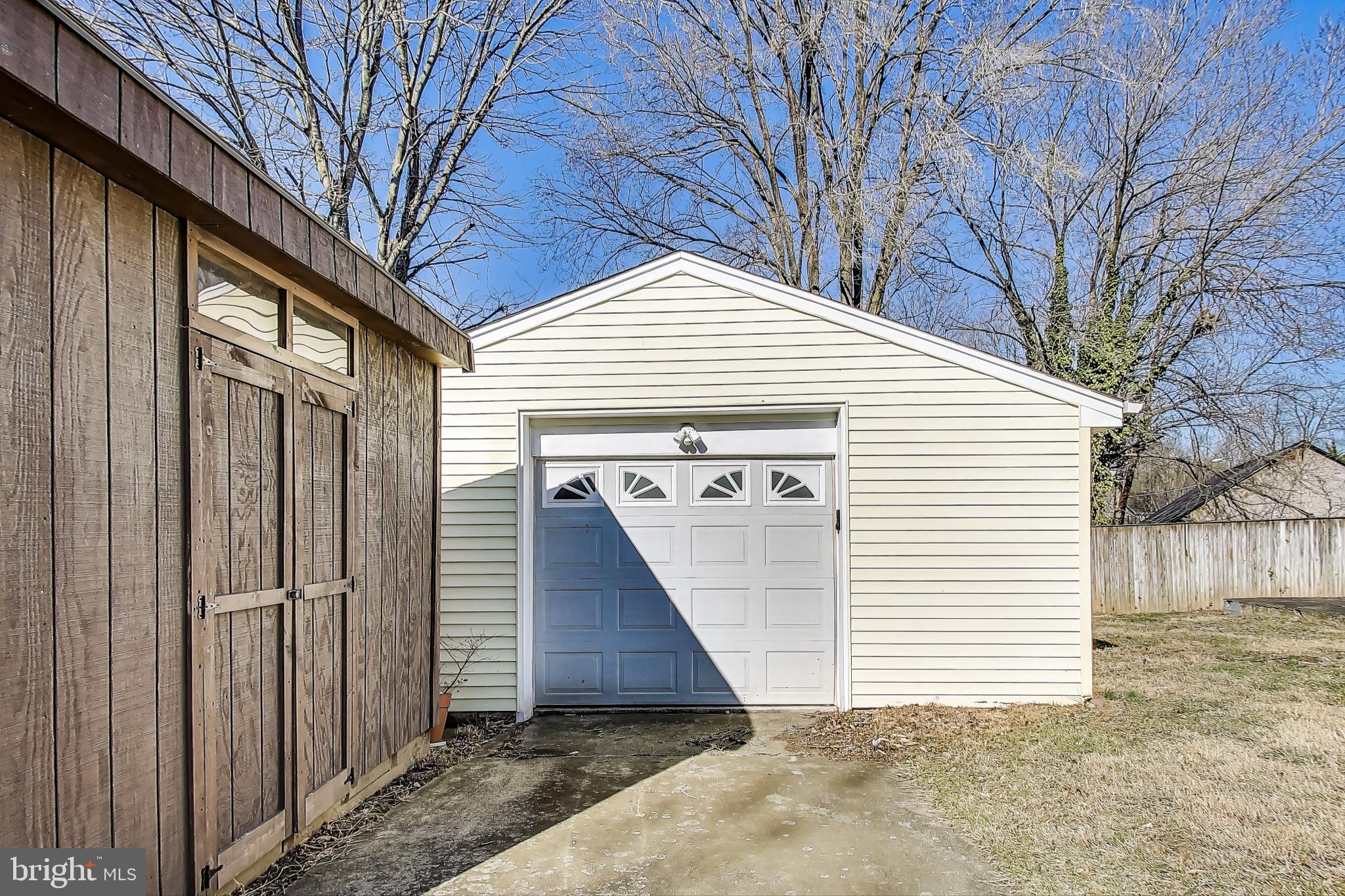 CHERRY HILL - Residential