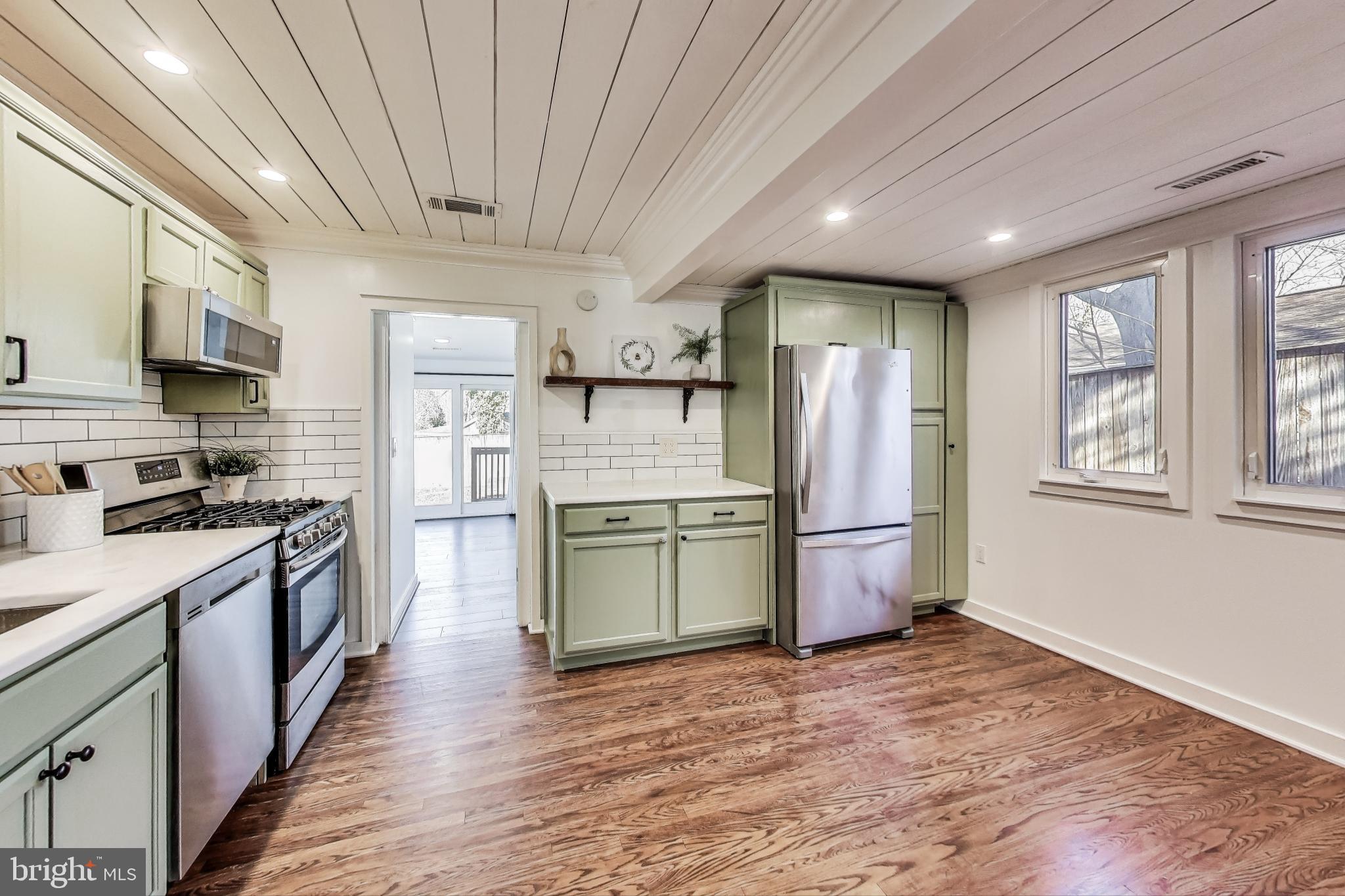 CHERRY HILL - Residential