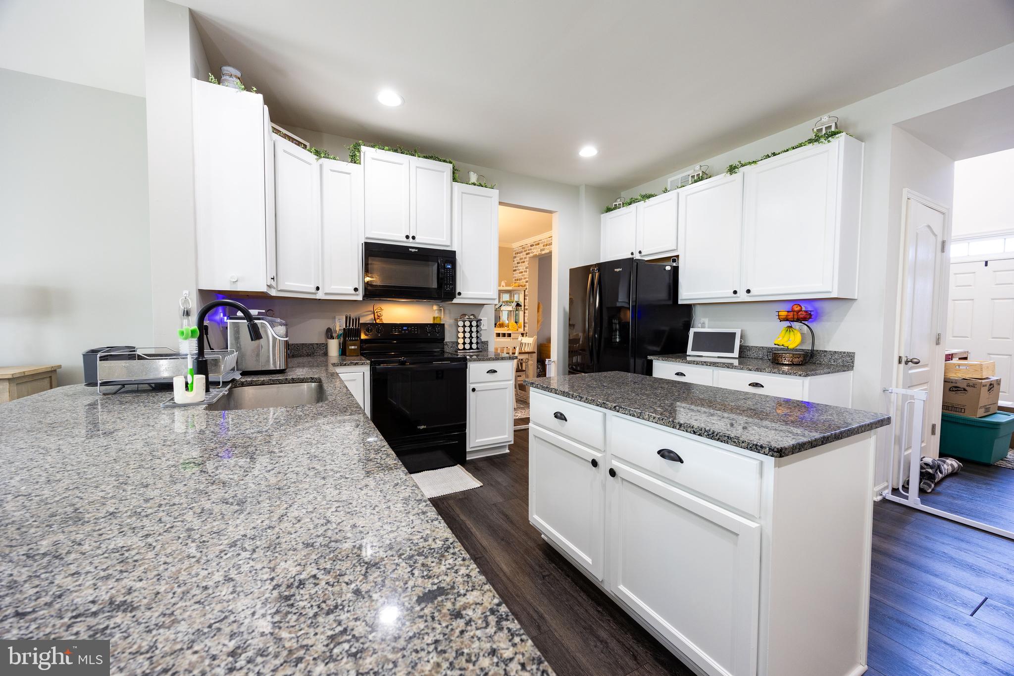 SPRINGDALE FARM - Residential