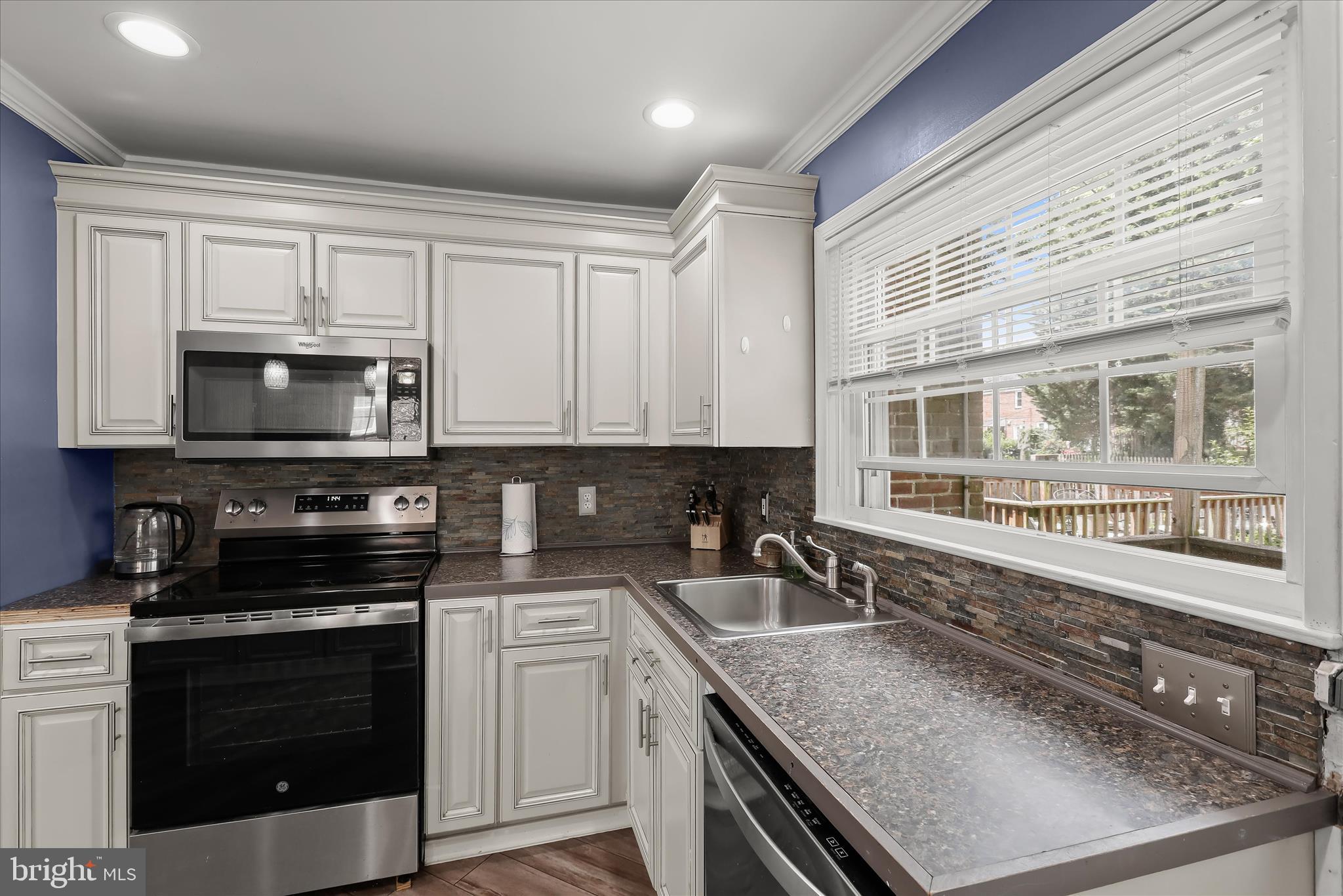 LOCH RAVEN VILLAGE - Residential