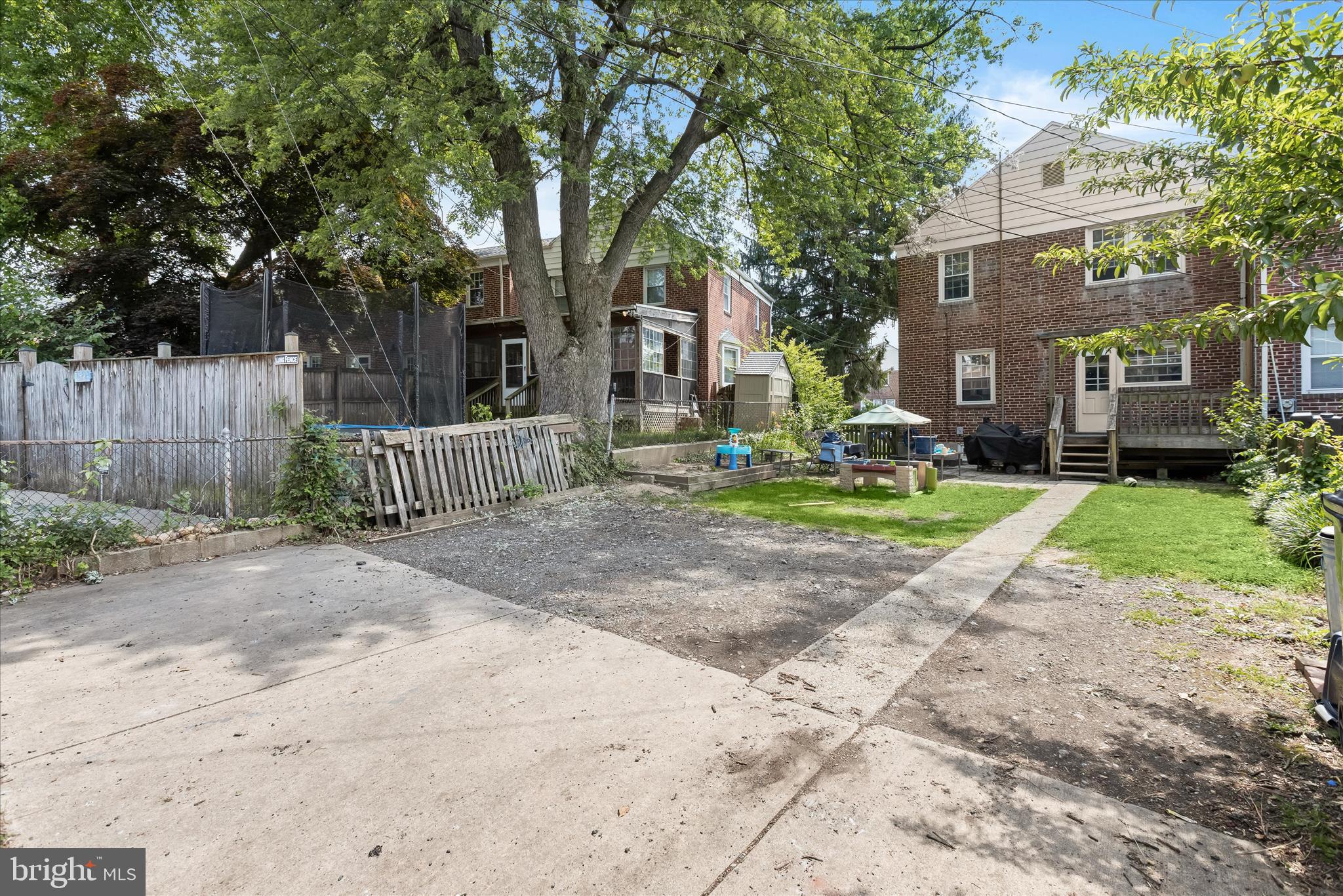 LOCH RAVEN VILLAGE - Residential