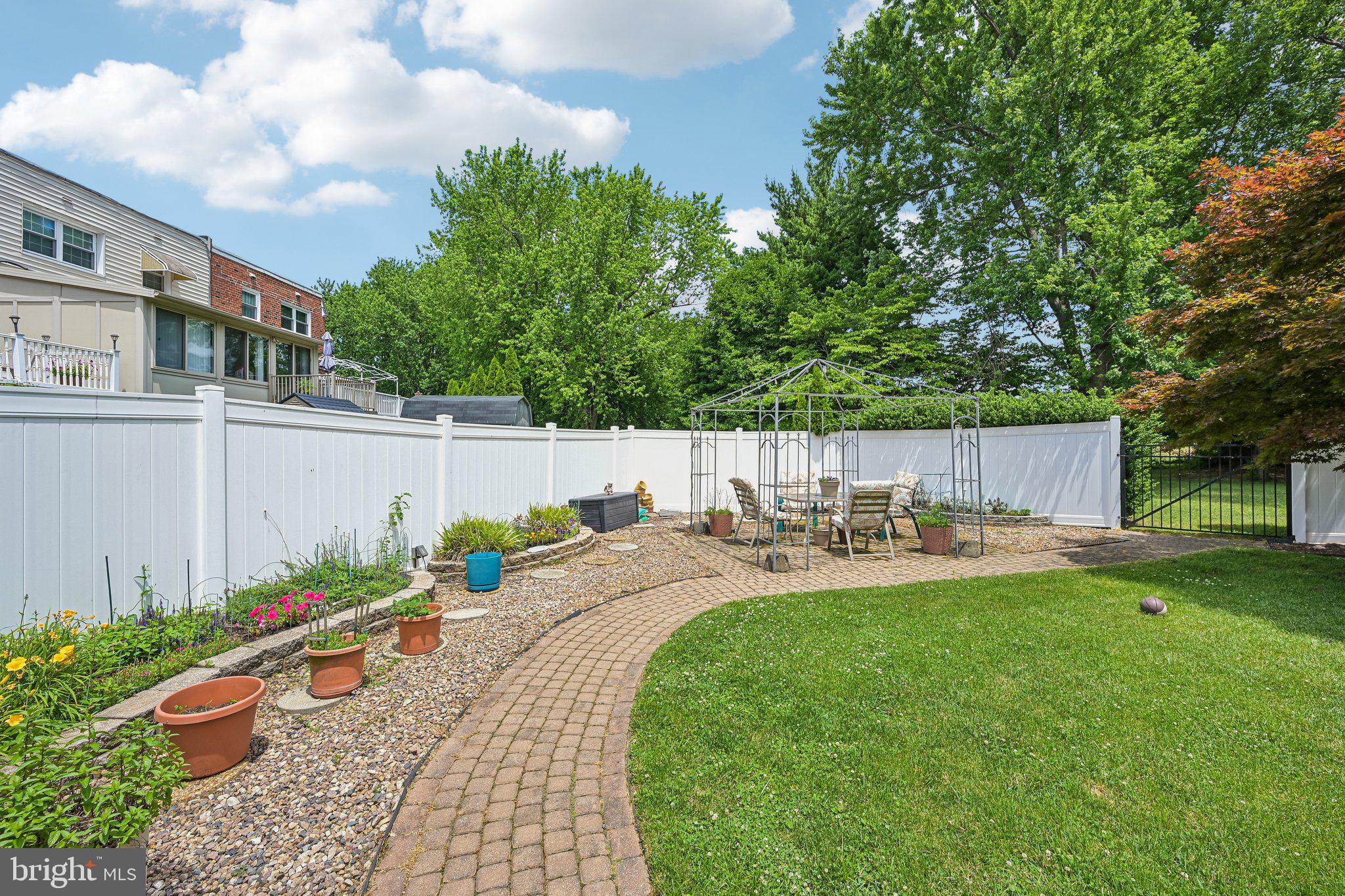 PARKWOOD - Residential