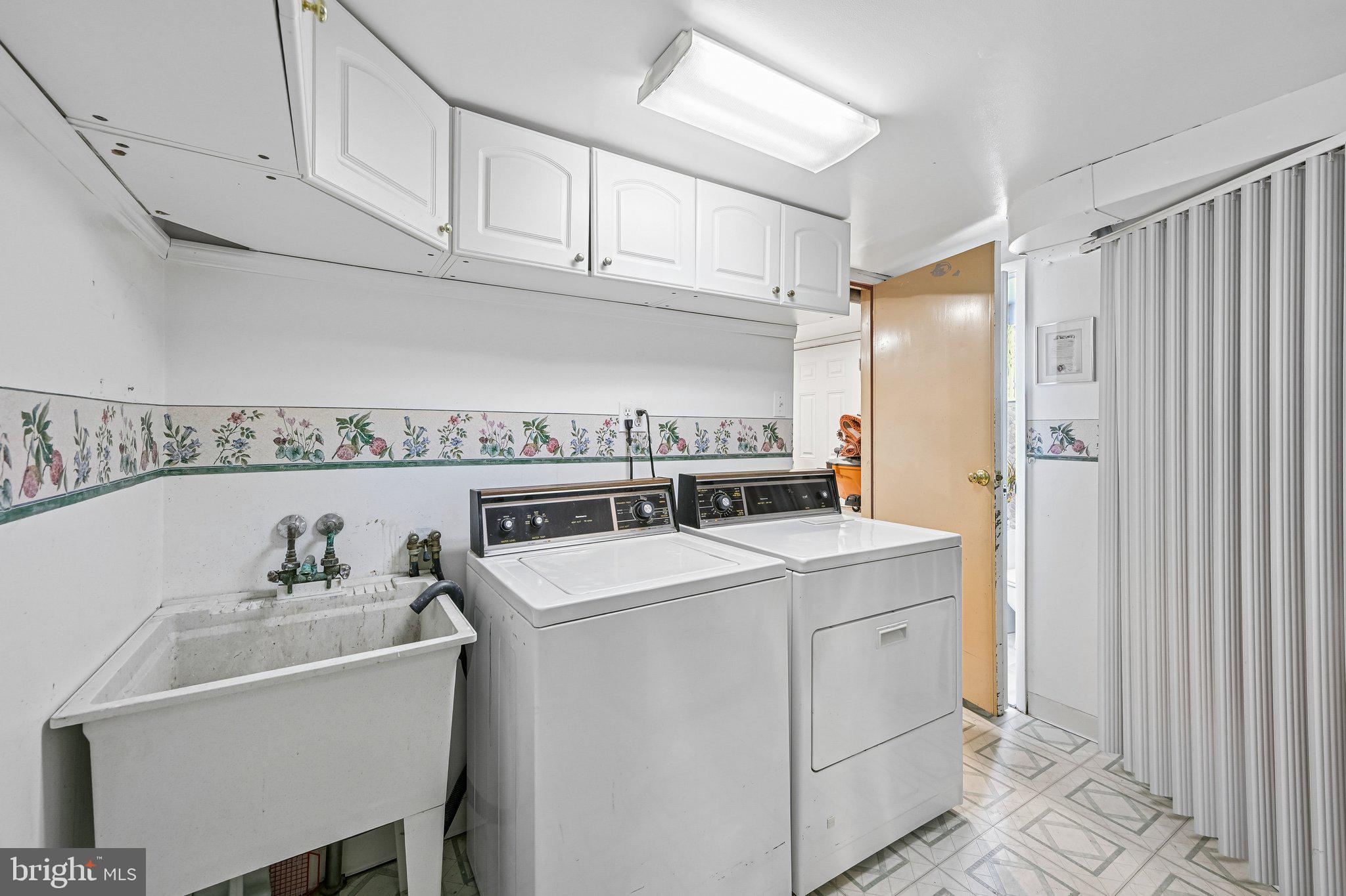 PARKWOOD - Residential