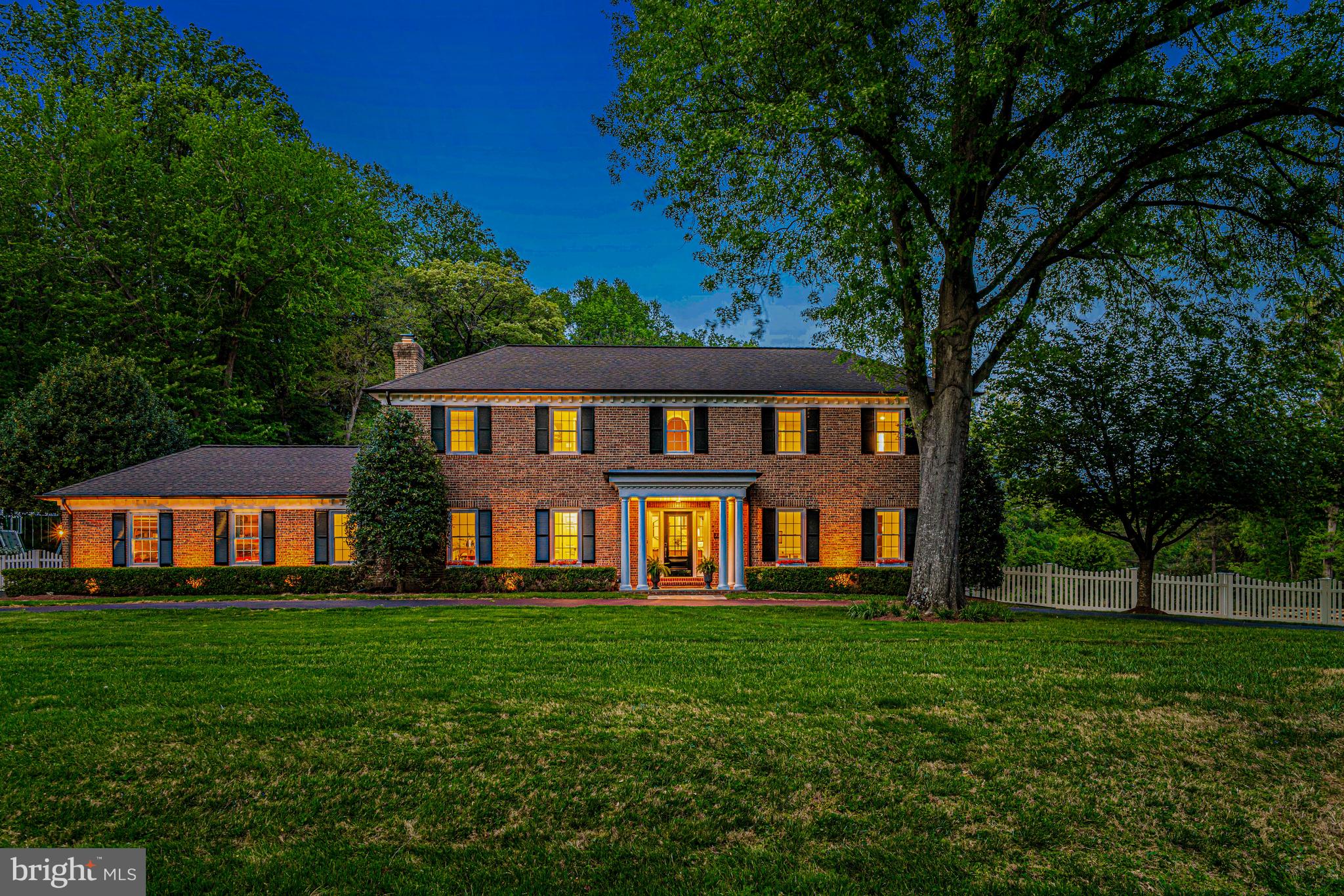 CANTERBURY WOODS - Residential