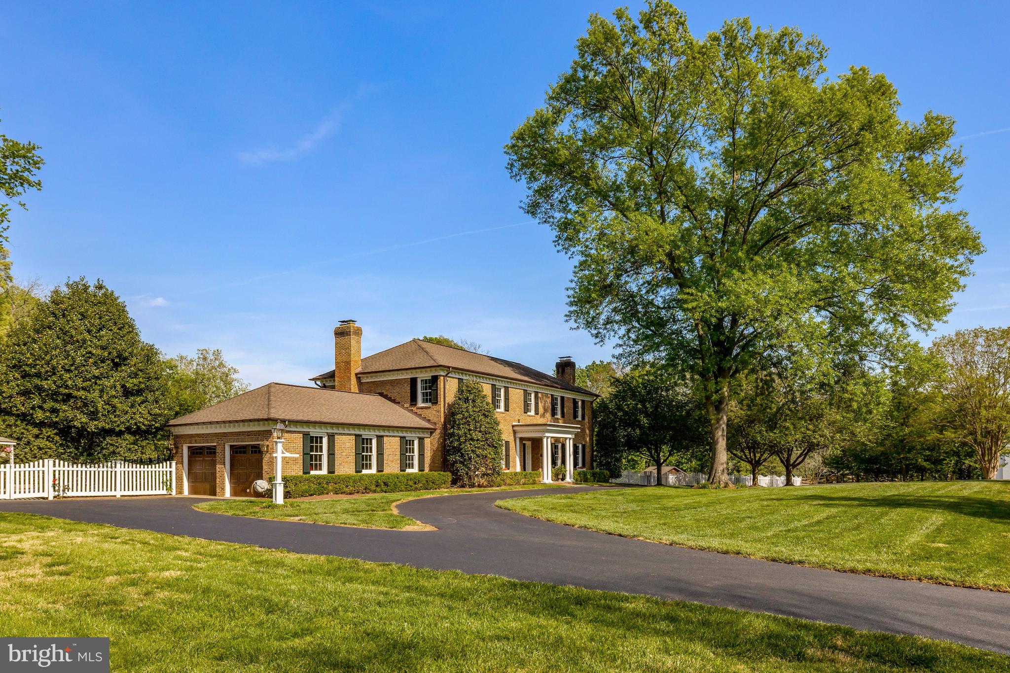 CANTERBURY WOODS - Residential