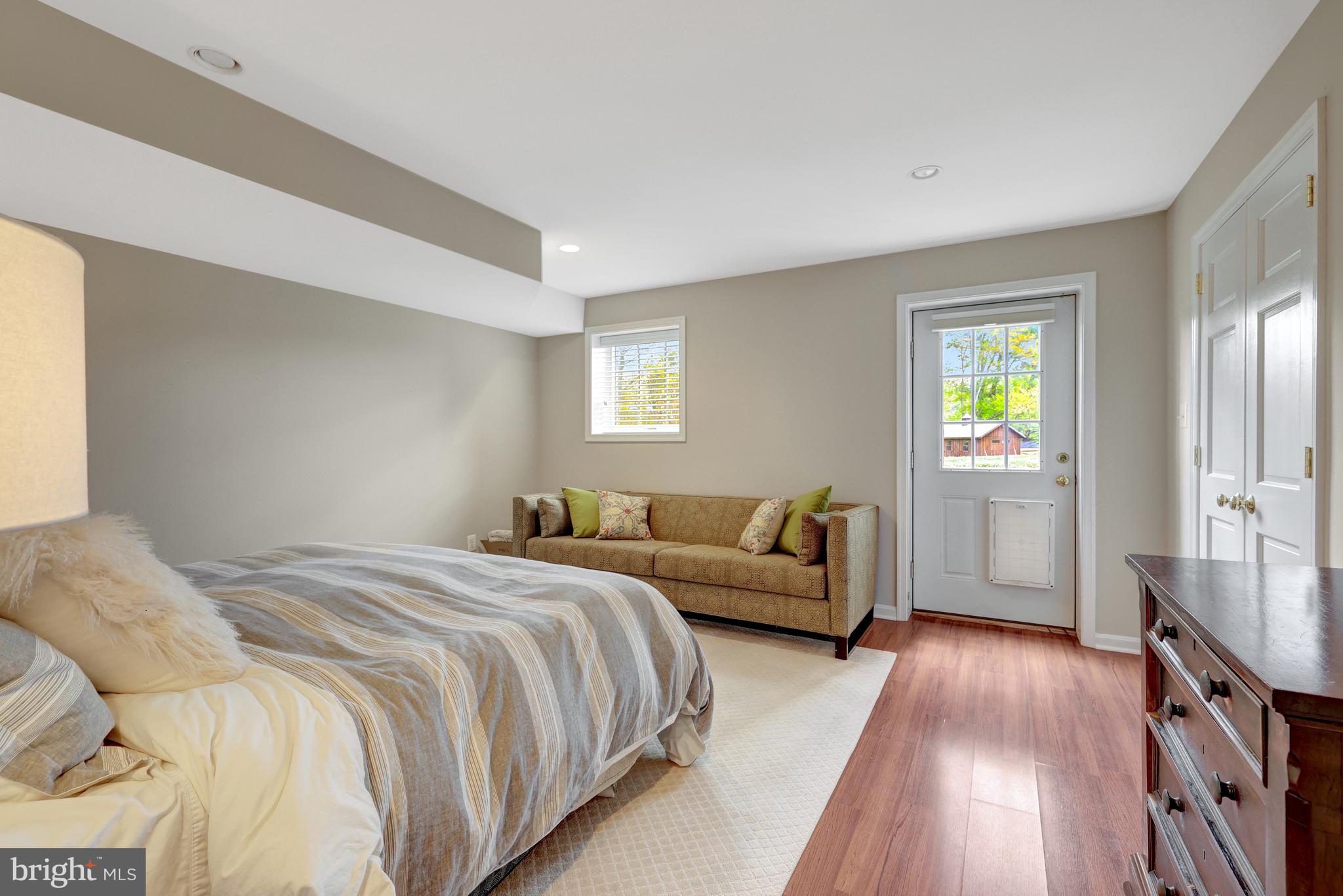 CANTERBURY WOODS - Residential