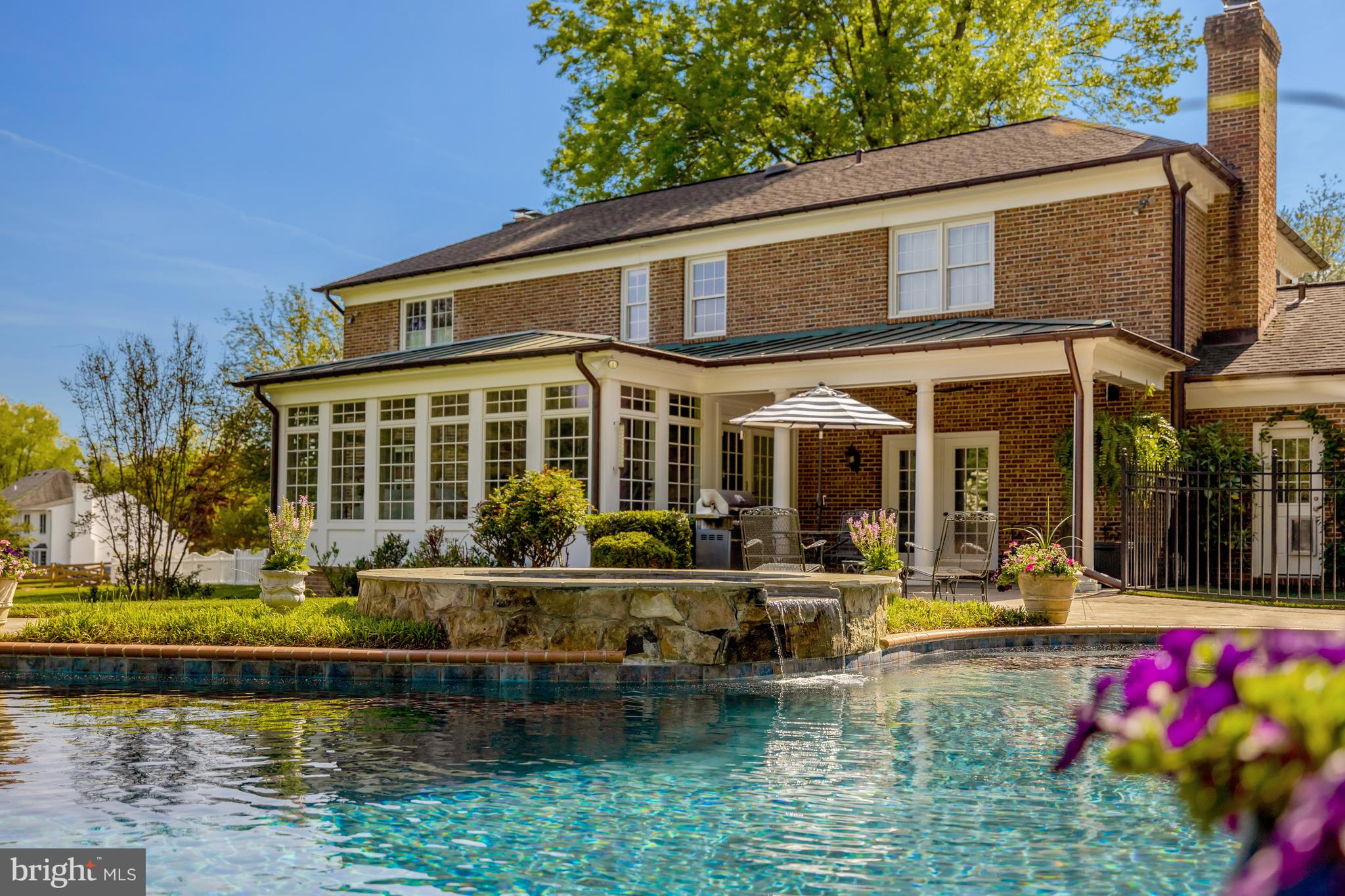 CANTERBURY WOODS - Residential