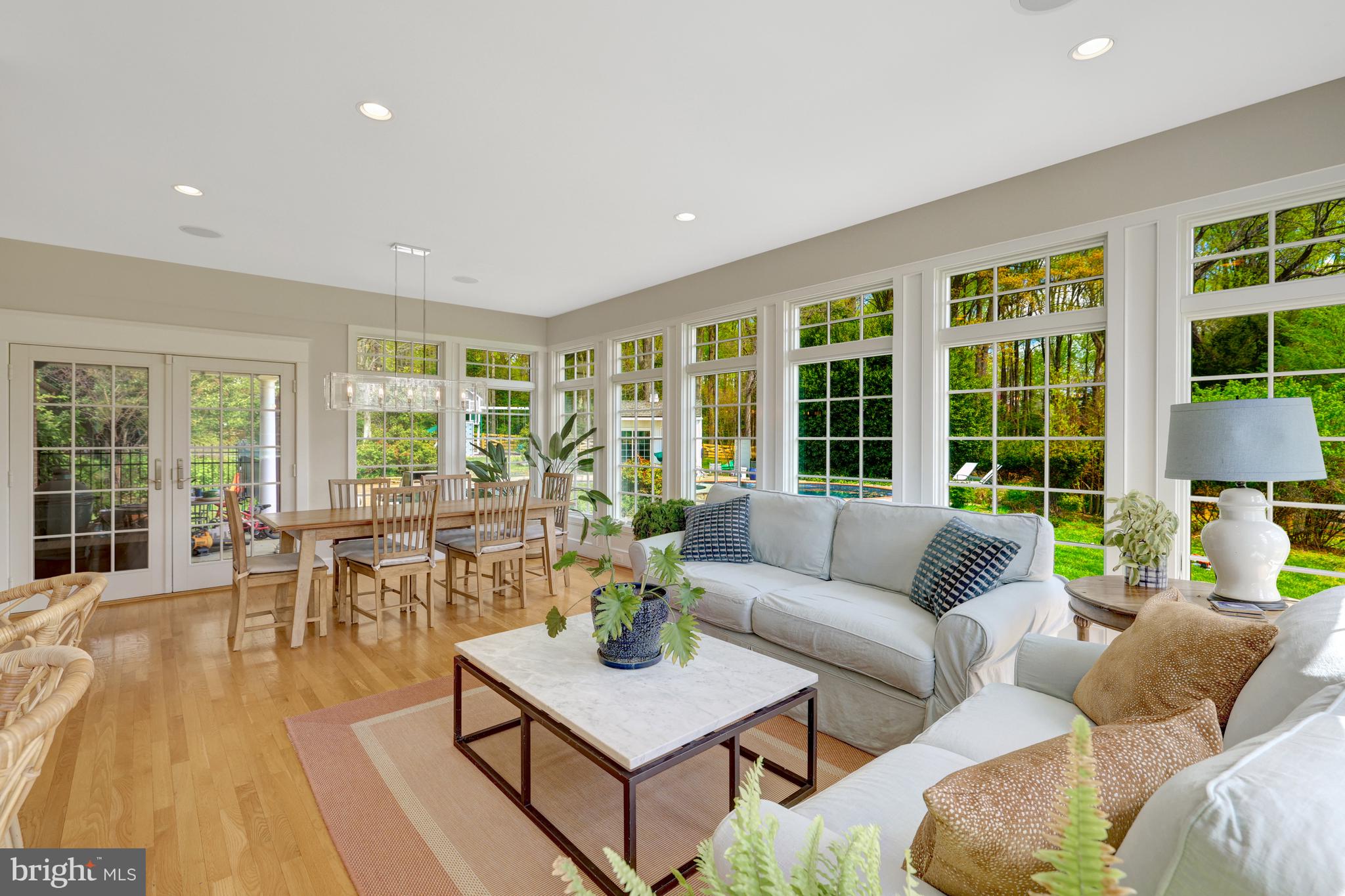 CANTERBURY WOODS - Residential