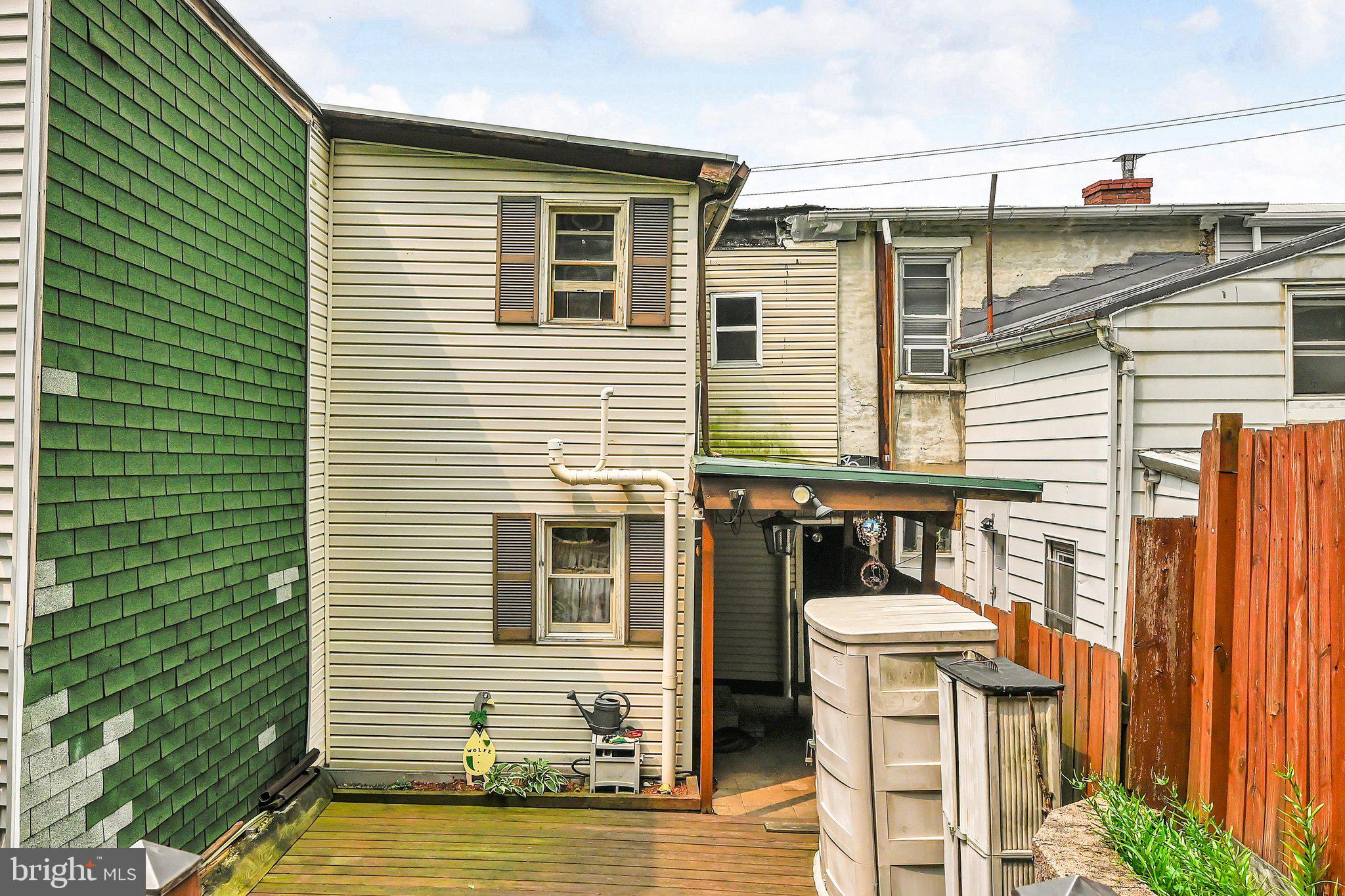 POTTSVILLE - Residential