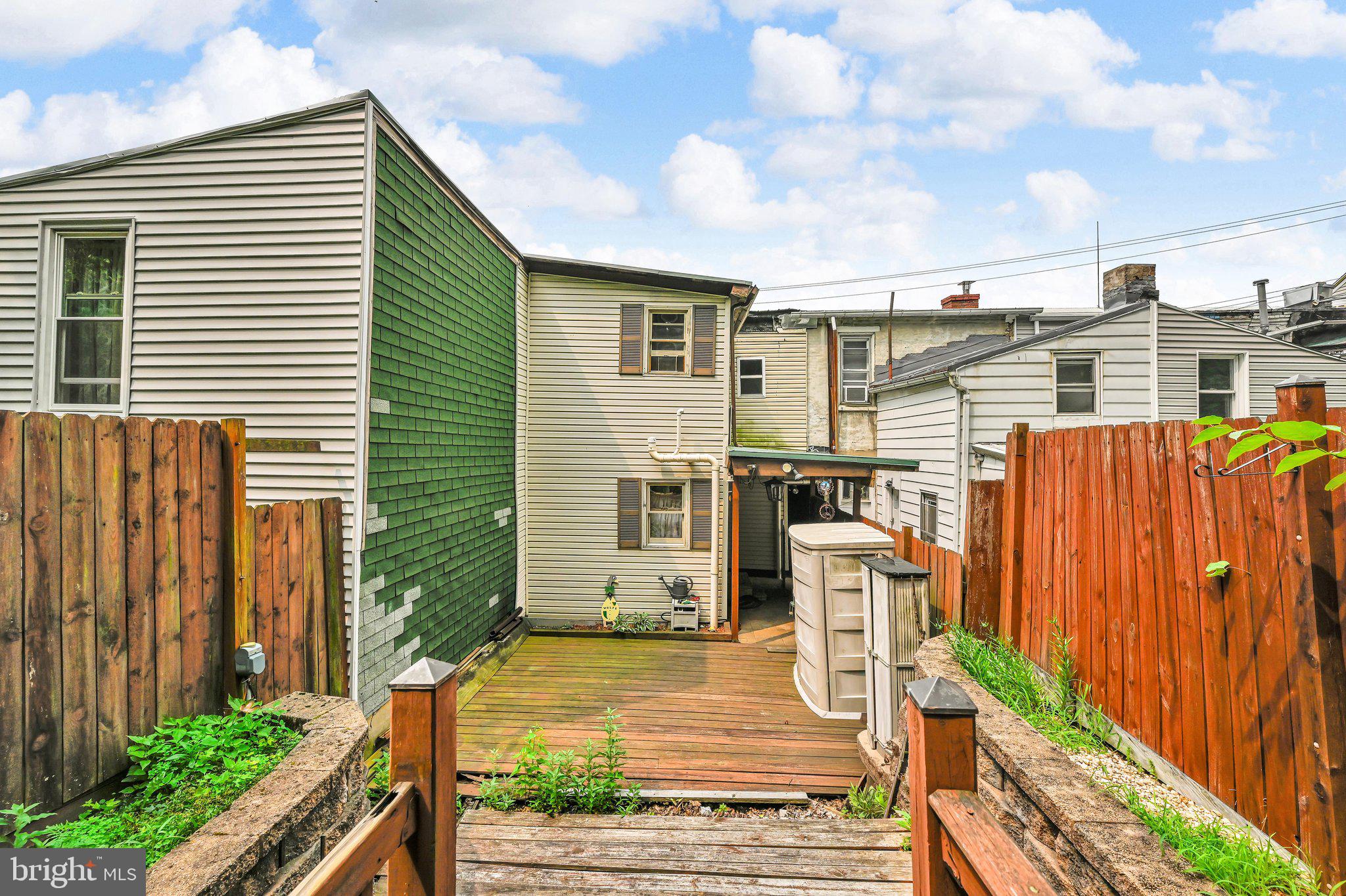 POTTSVILLE - Residential