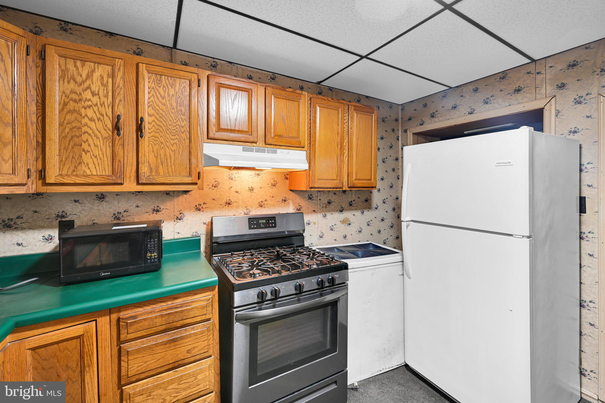 POTTSVILLE - Residential