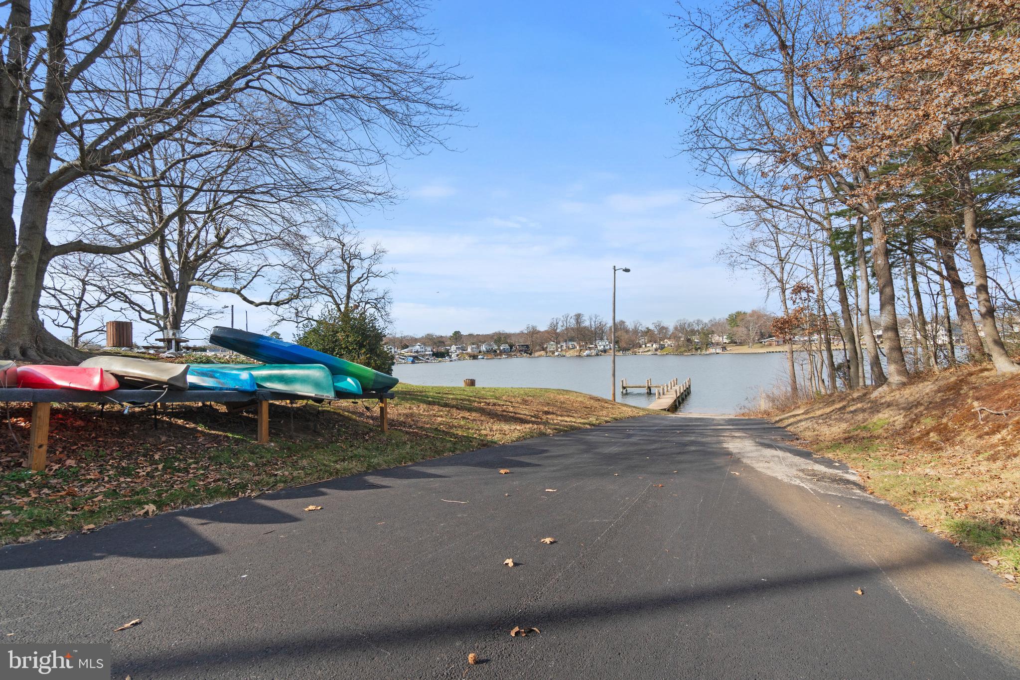 ELIZABETHS LANDING - Residential