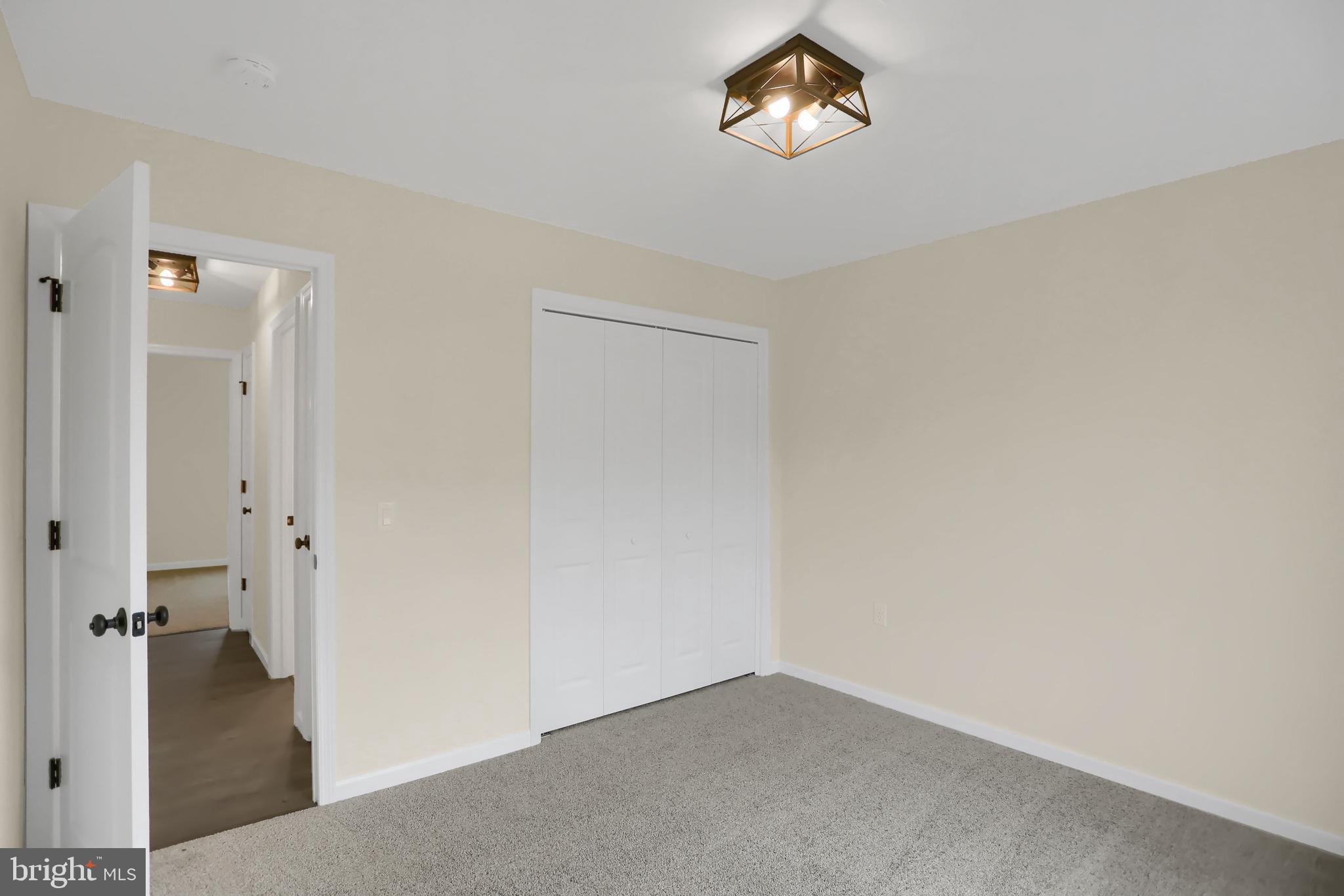 MEADOWVIEW ESTATES - Residential