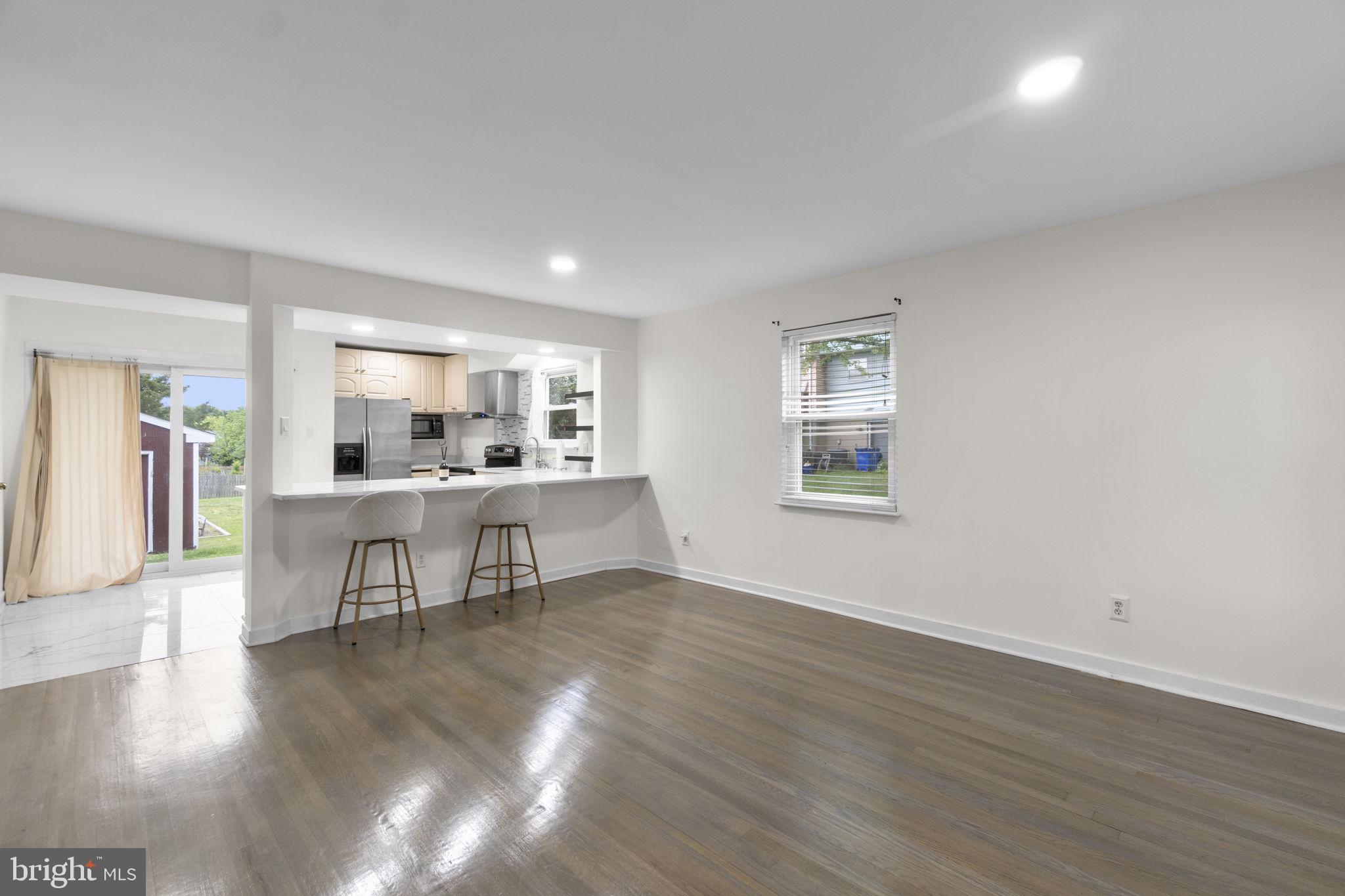 FREDERICK HEIGHTS - Residential