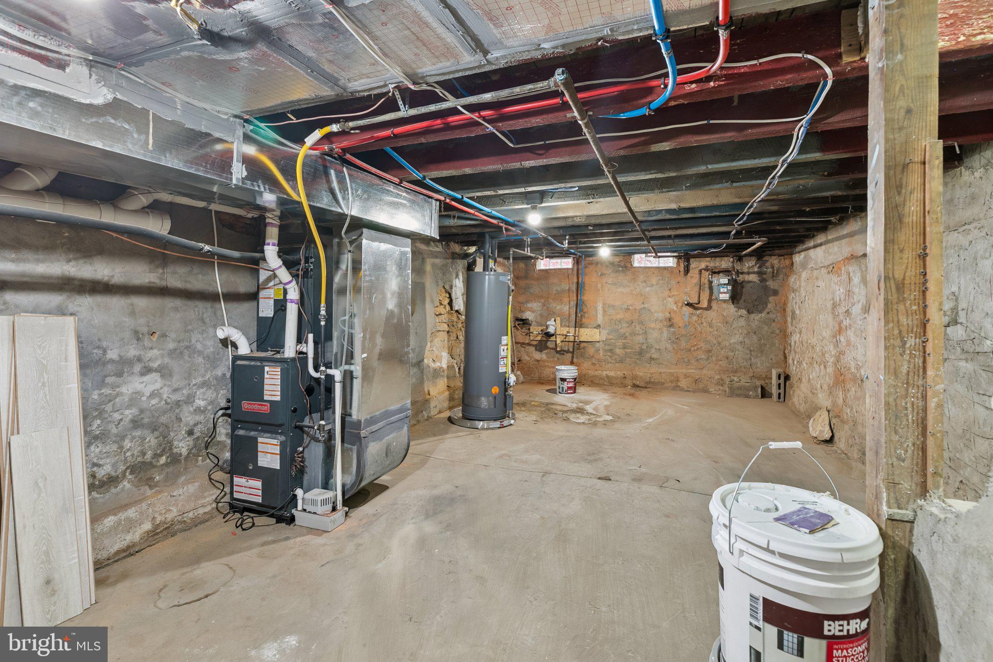 WEST KENSINGTON - Residential