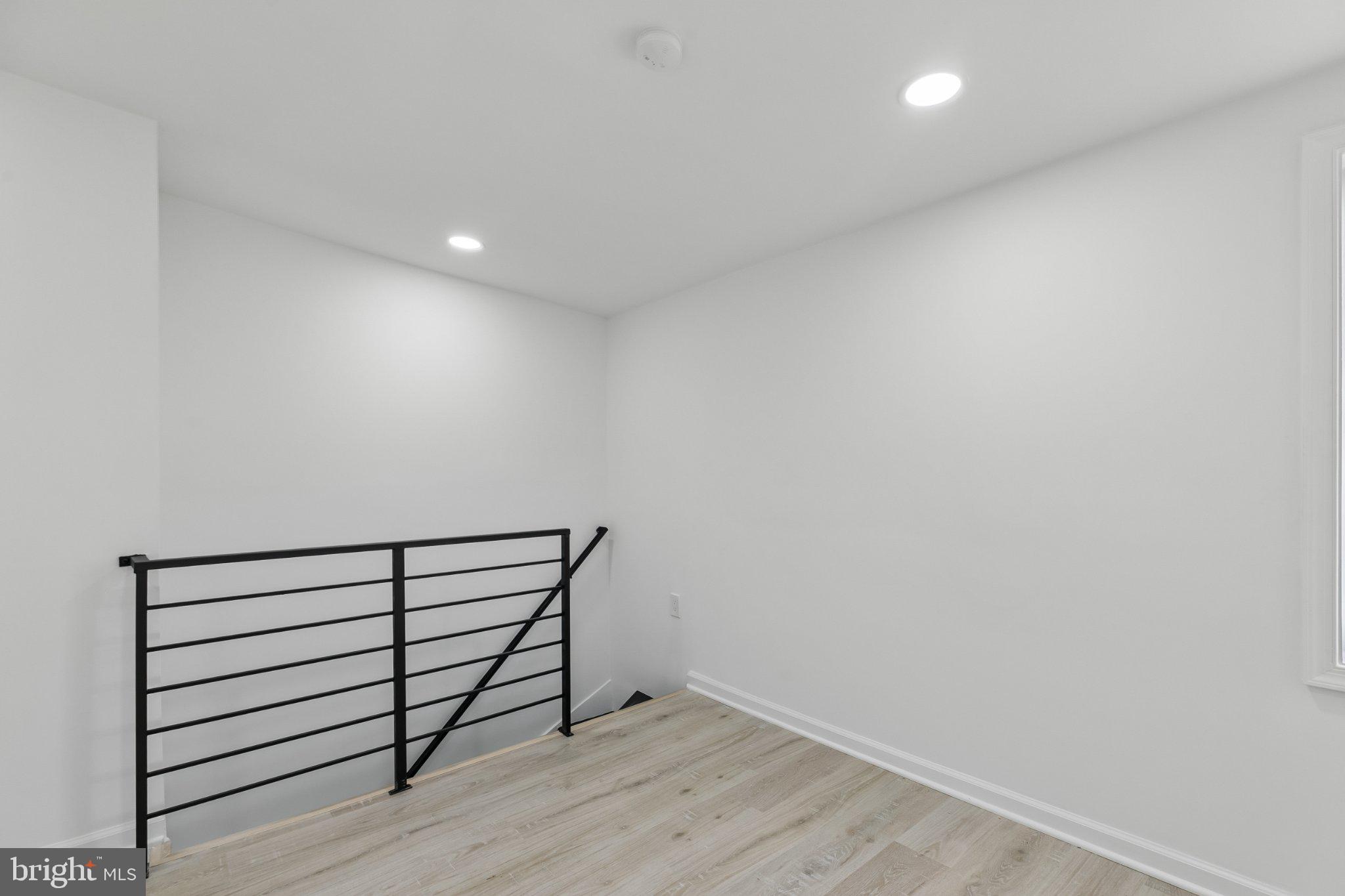 WEST KENSINGTON - Residential