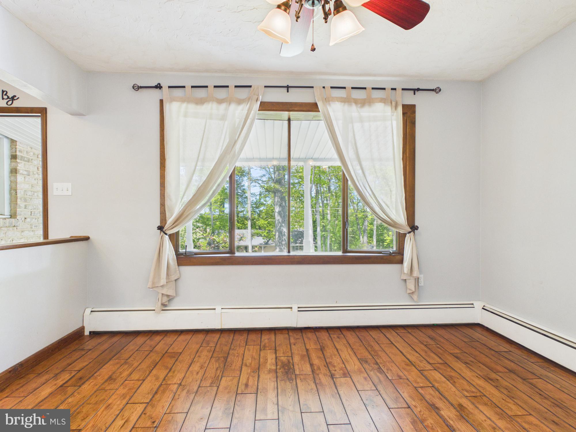 SPRING GROVE - Residential