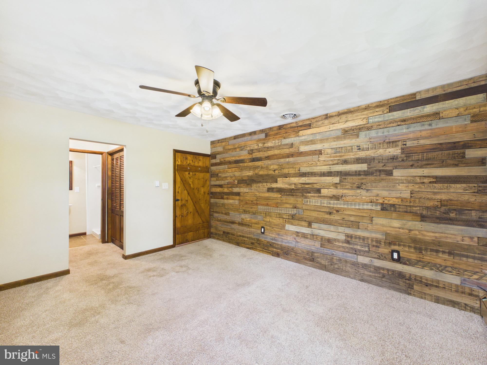 SPRING GROVE - Residential