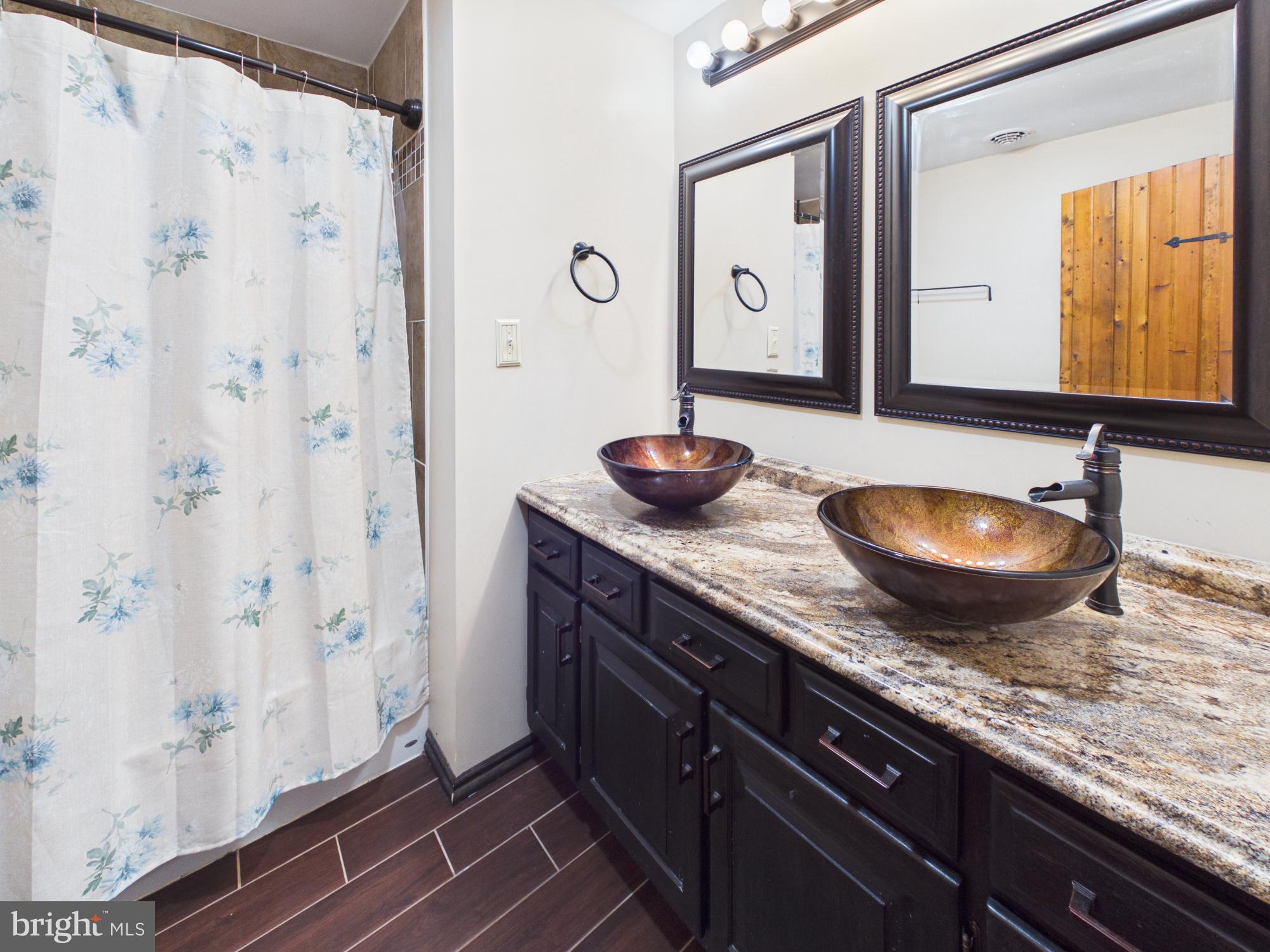 SPRING GROVE - Residential