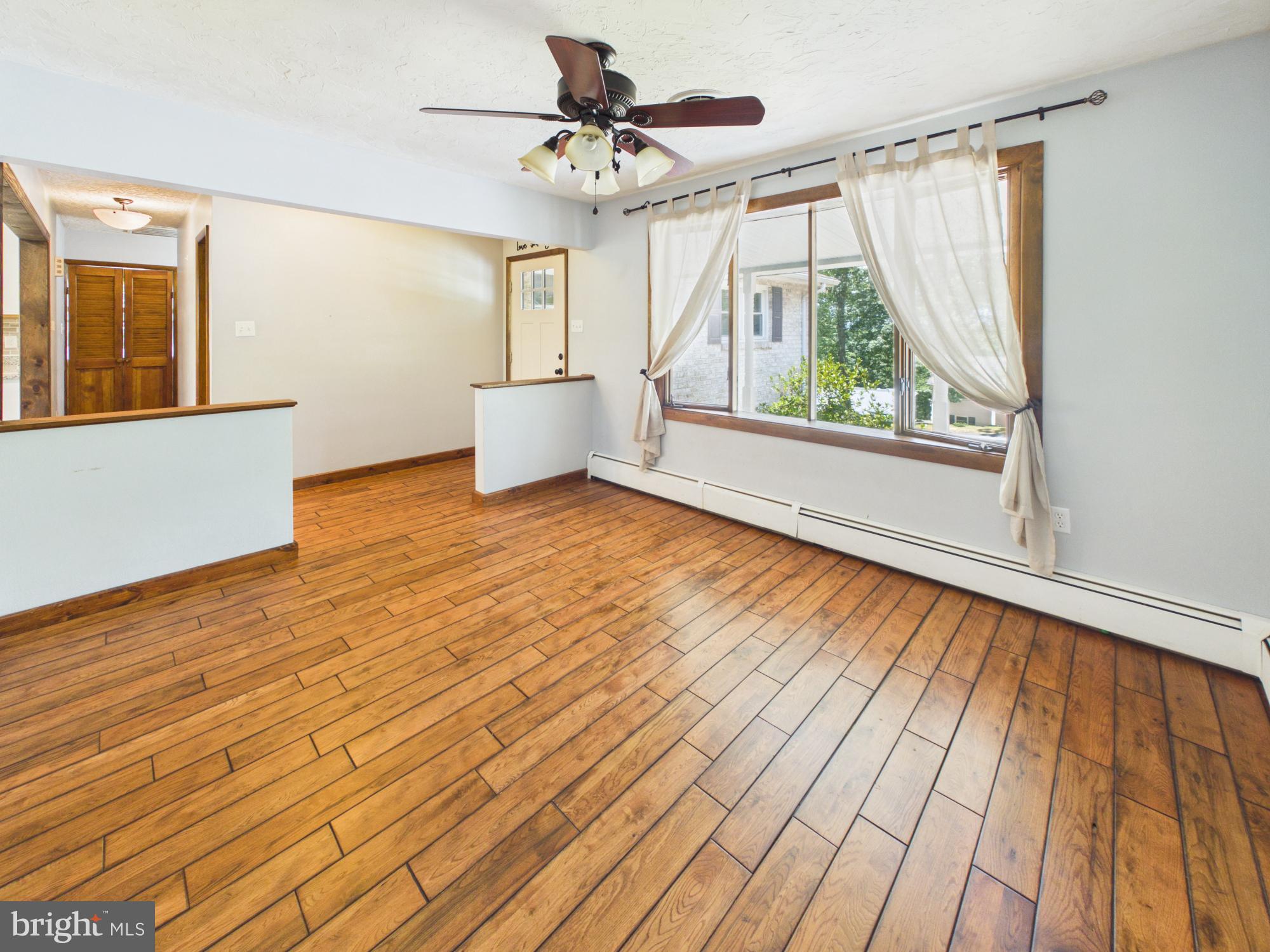 SPRING GROVE - Residential