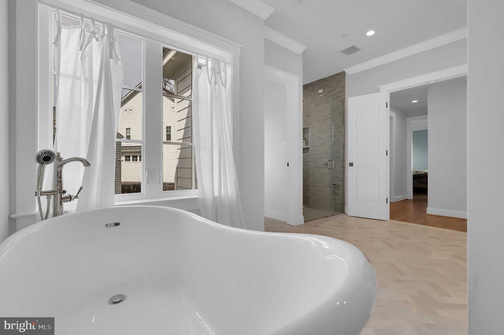 NORTH BETHESDA GROVE - Residential