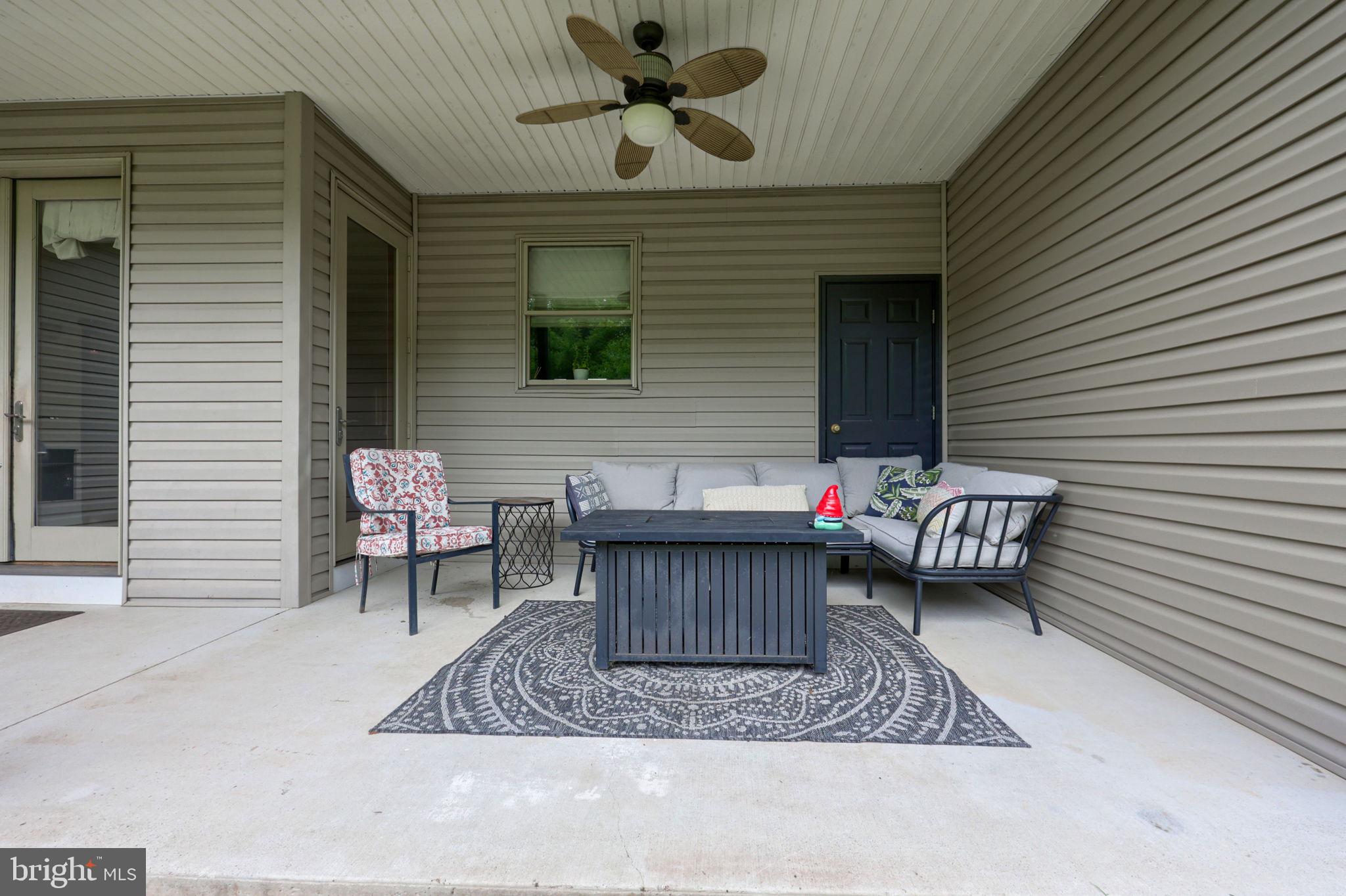 EAST MANCHESTER TWP. - Residential
