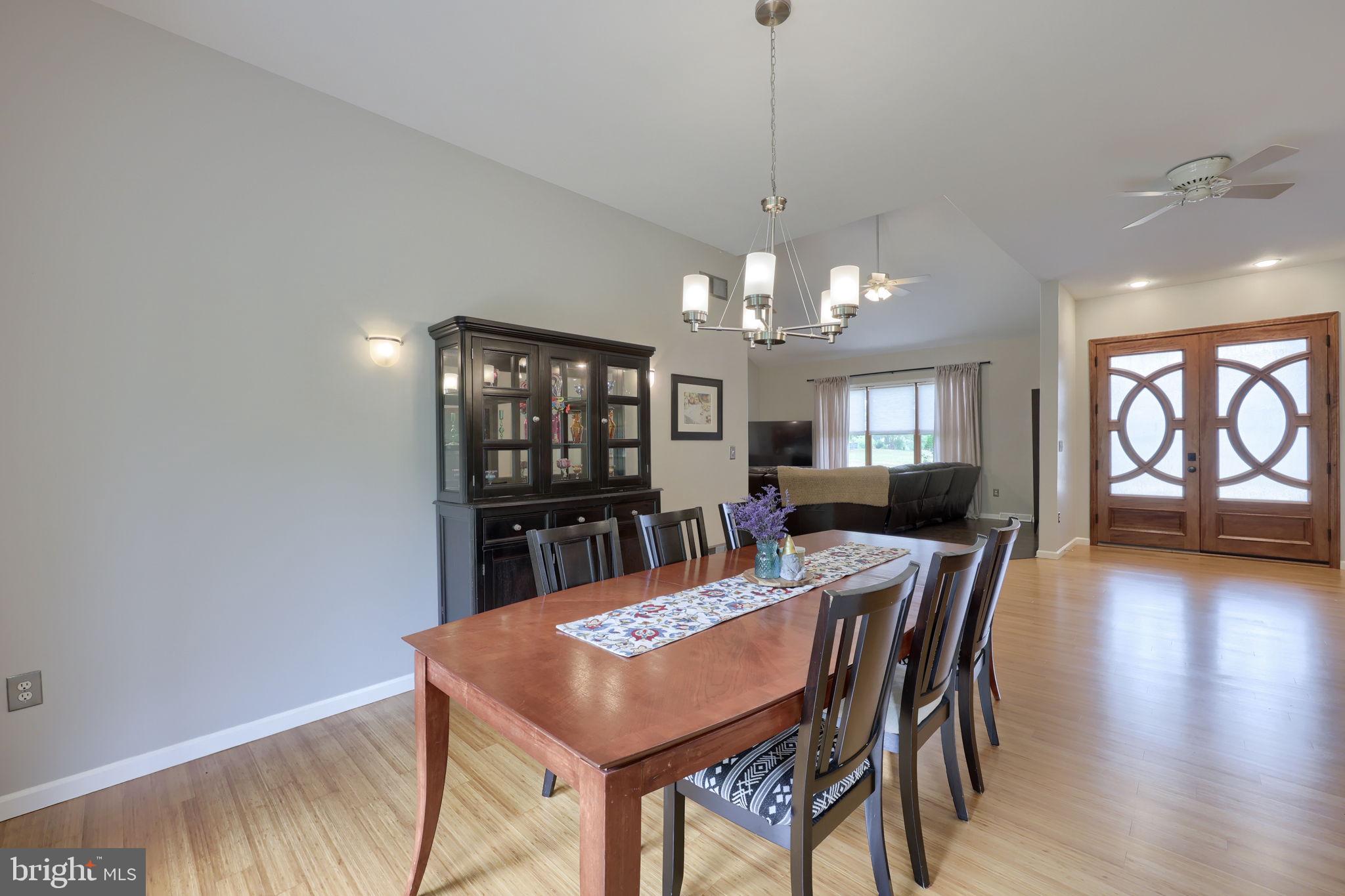 EAST MANCHESTER TWP. - Residential