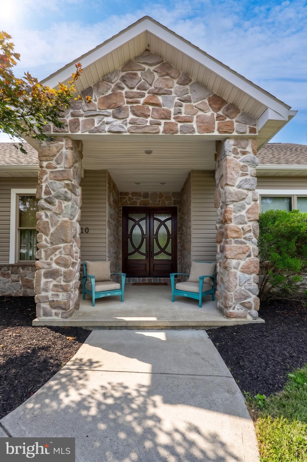 EAST MANCHESTER TWP. - Residential