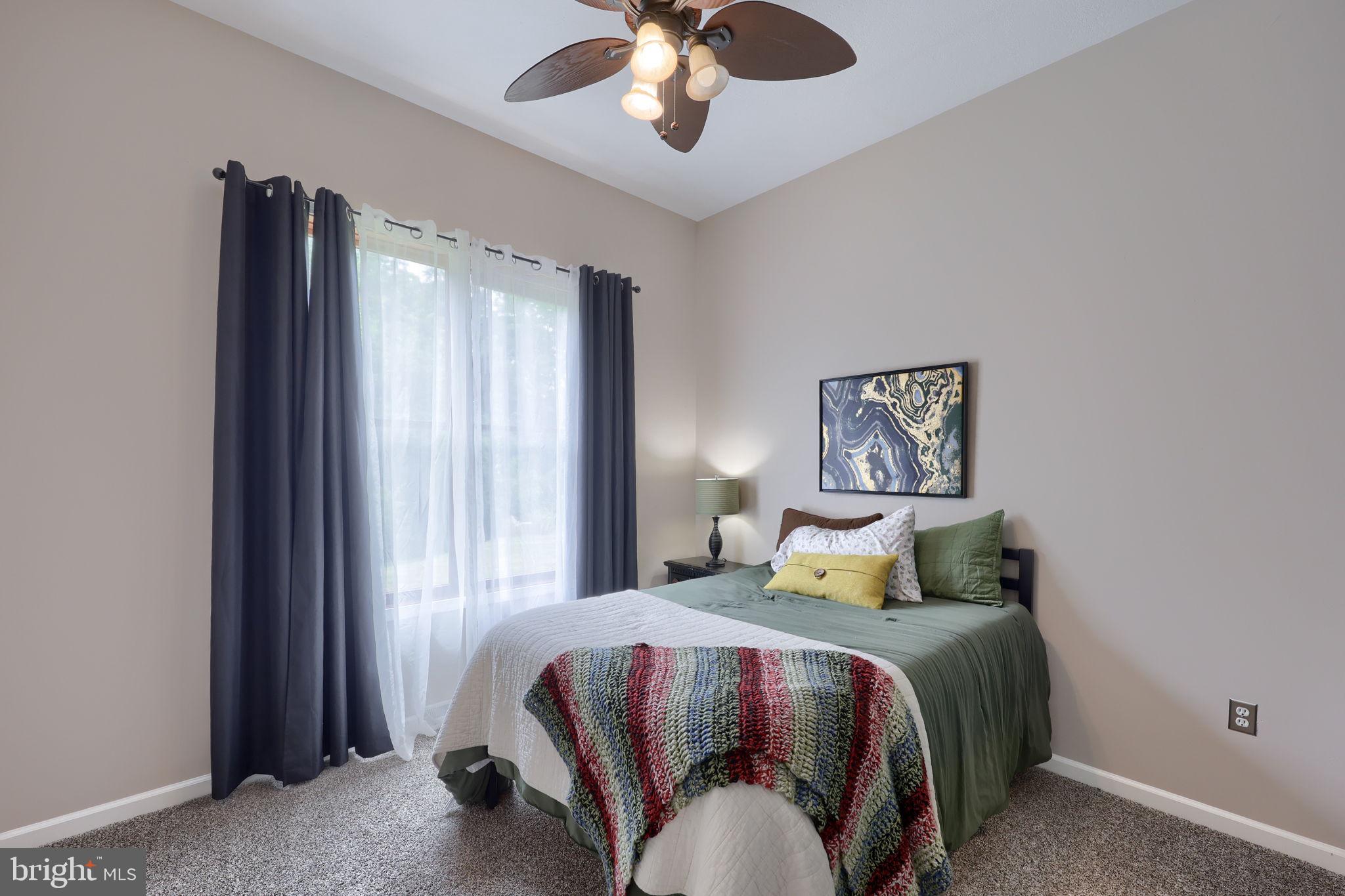 EAST MANCHESTER TWP. - Residential
