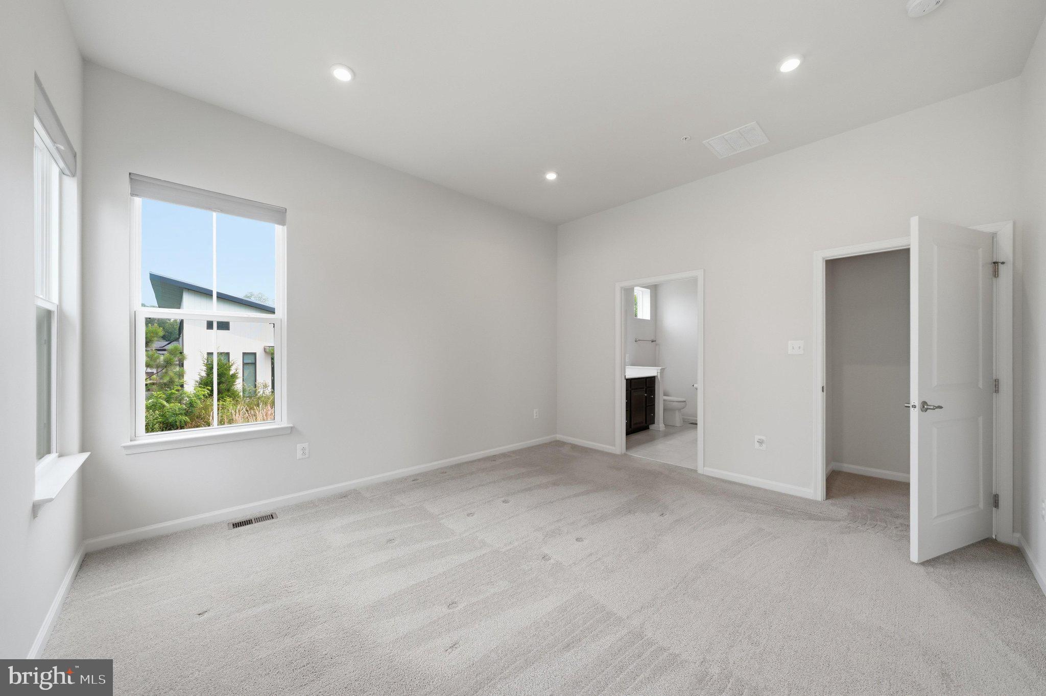 TANYARD SHORES - Residential