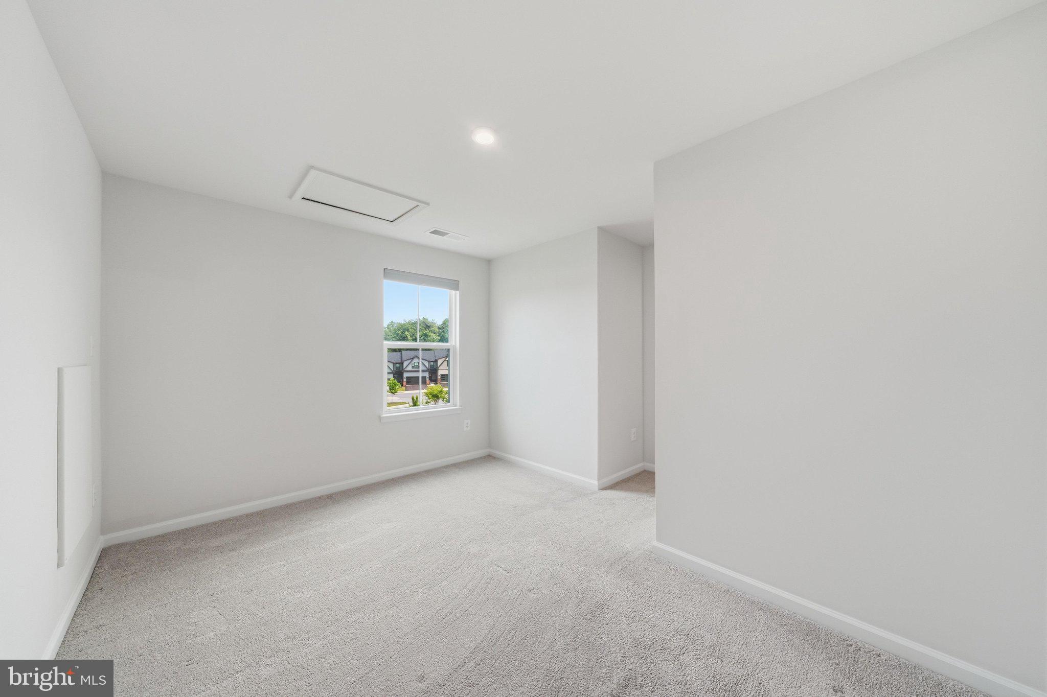 TANYARD SHORES - Residential