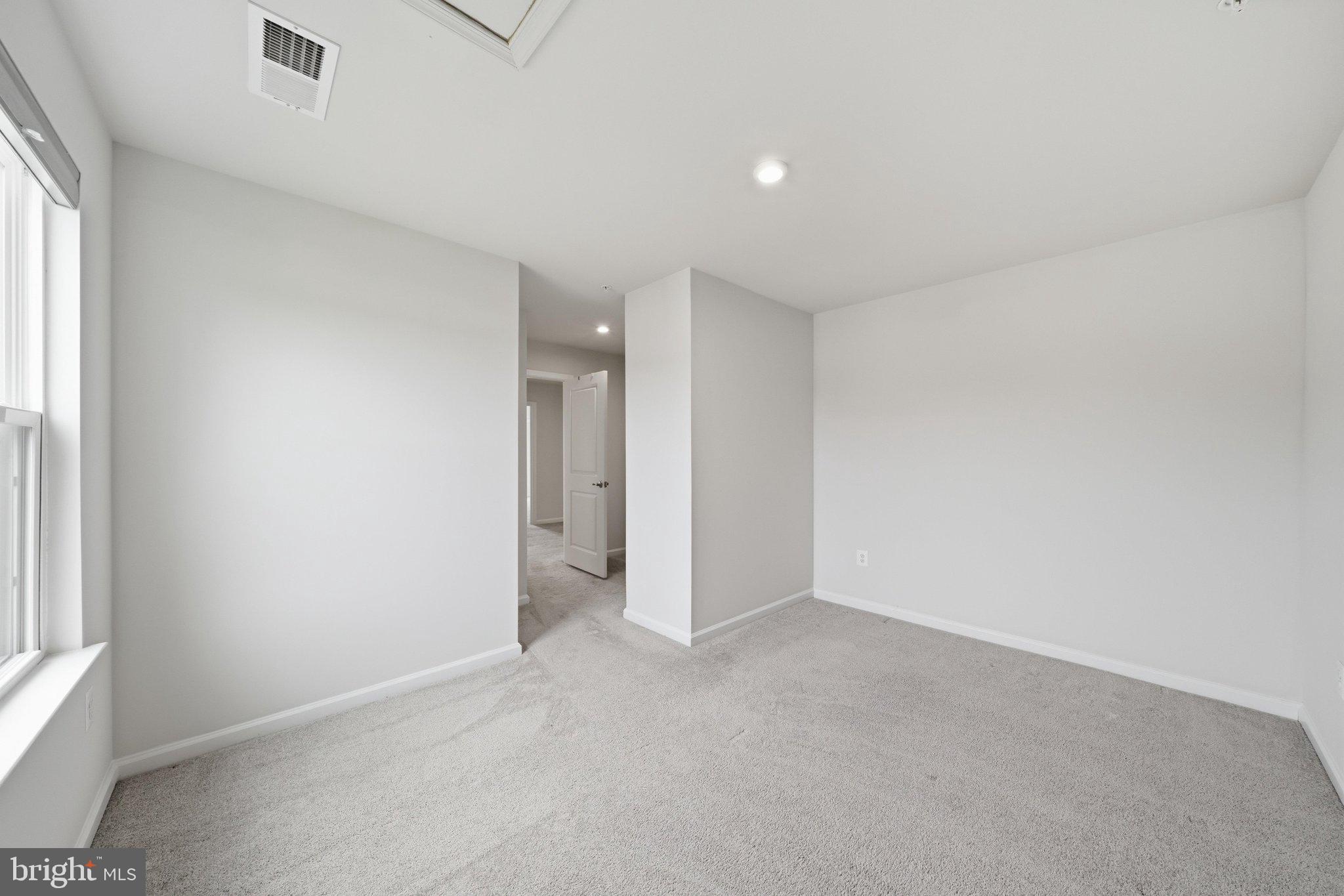TANYARD SHORES - Residential