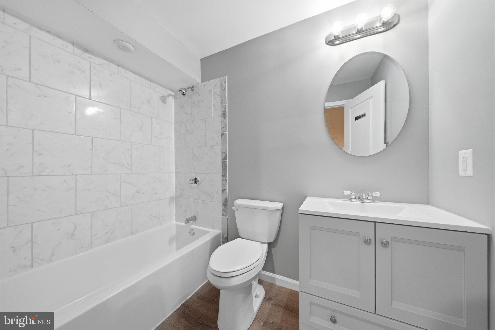 TANYARD SHORES - Residential
