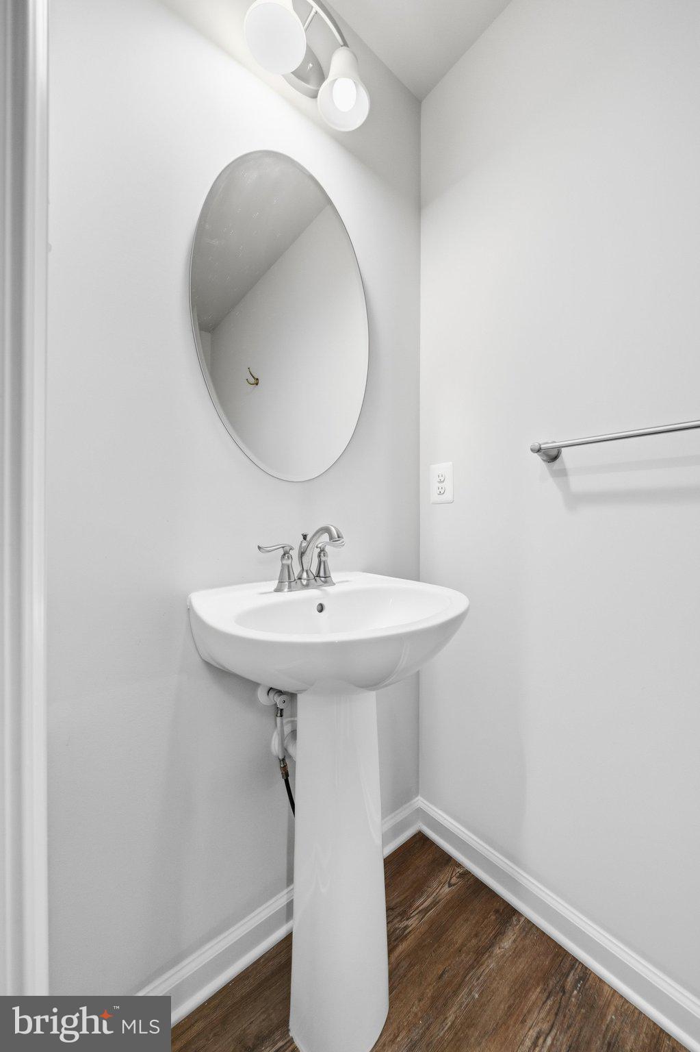 TANYARD SHORES - Residential