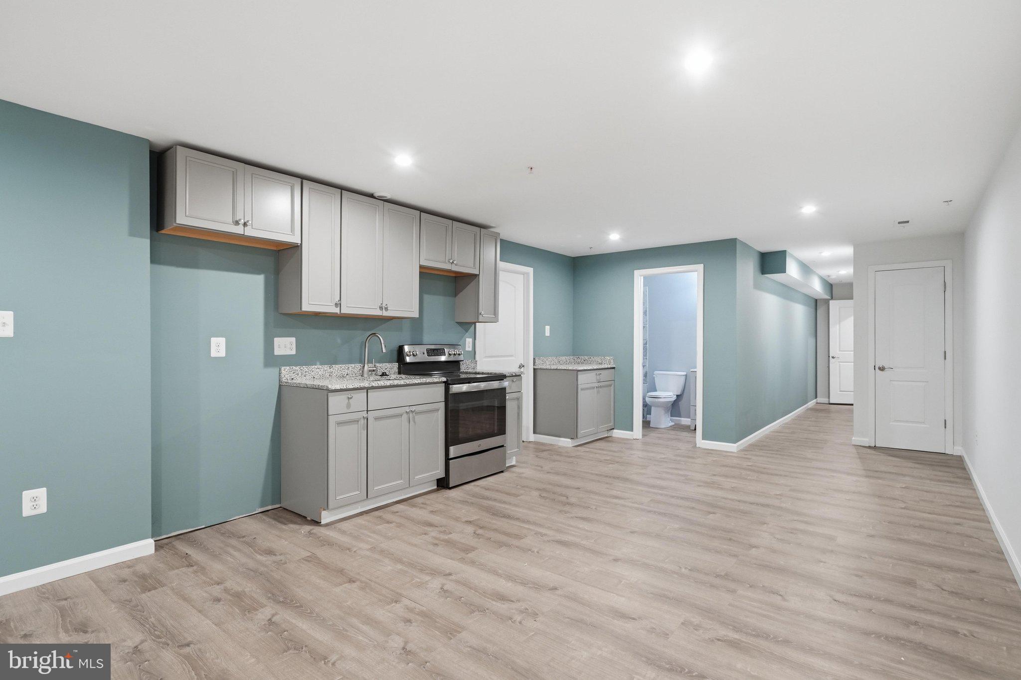 TANYARD SHORES - Residential