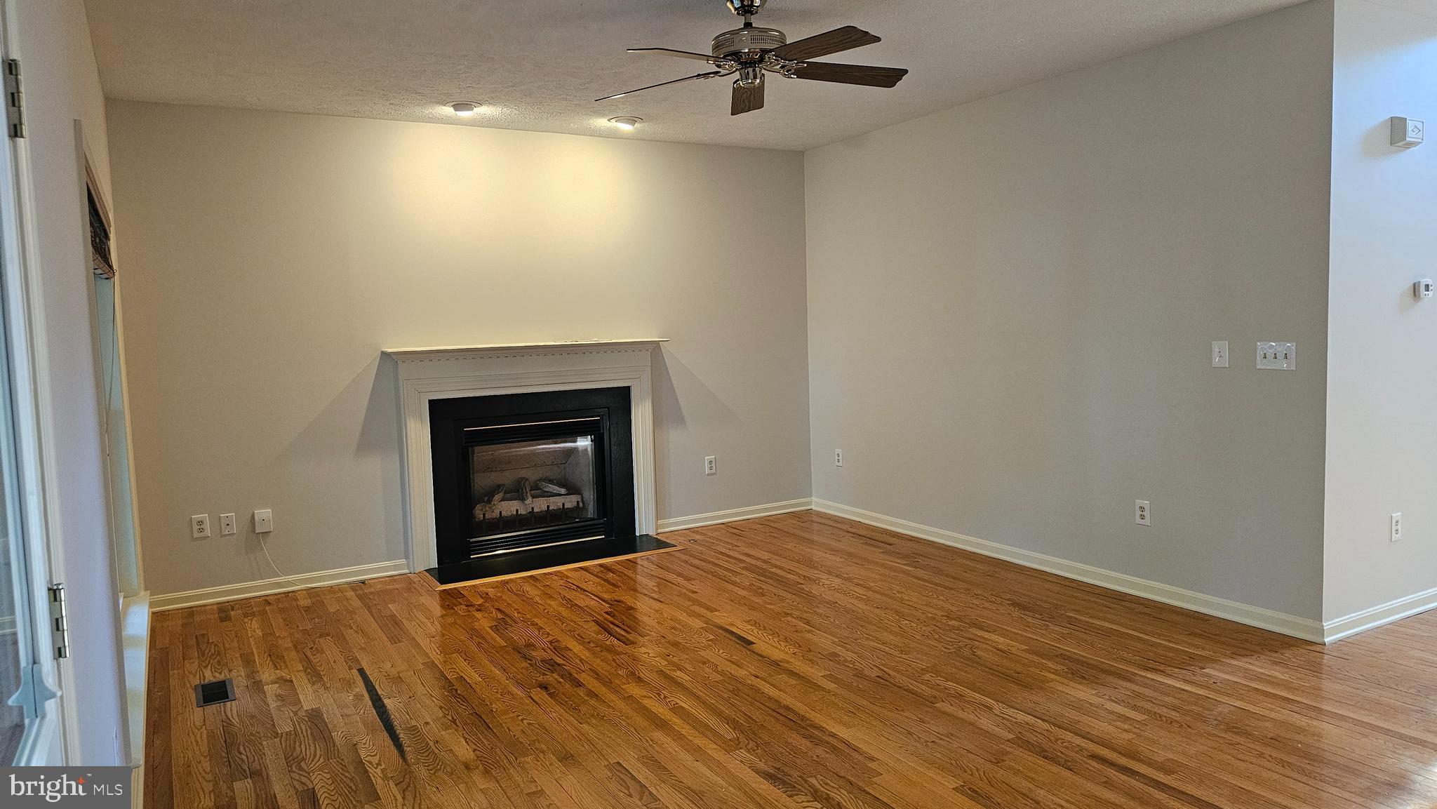 PIONEER HEIGHTS - Residential