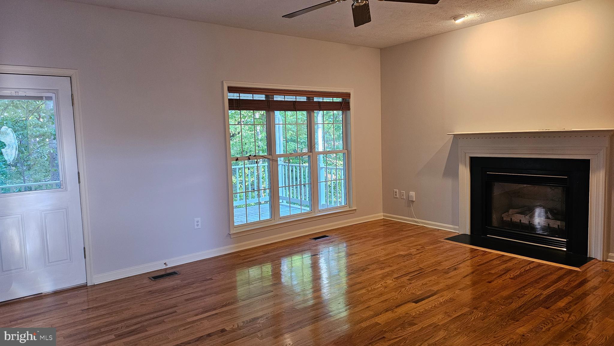PIONEER HEIGHTS - Residential