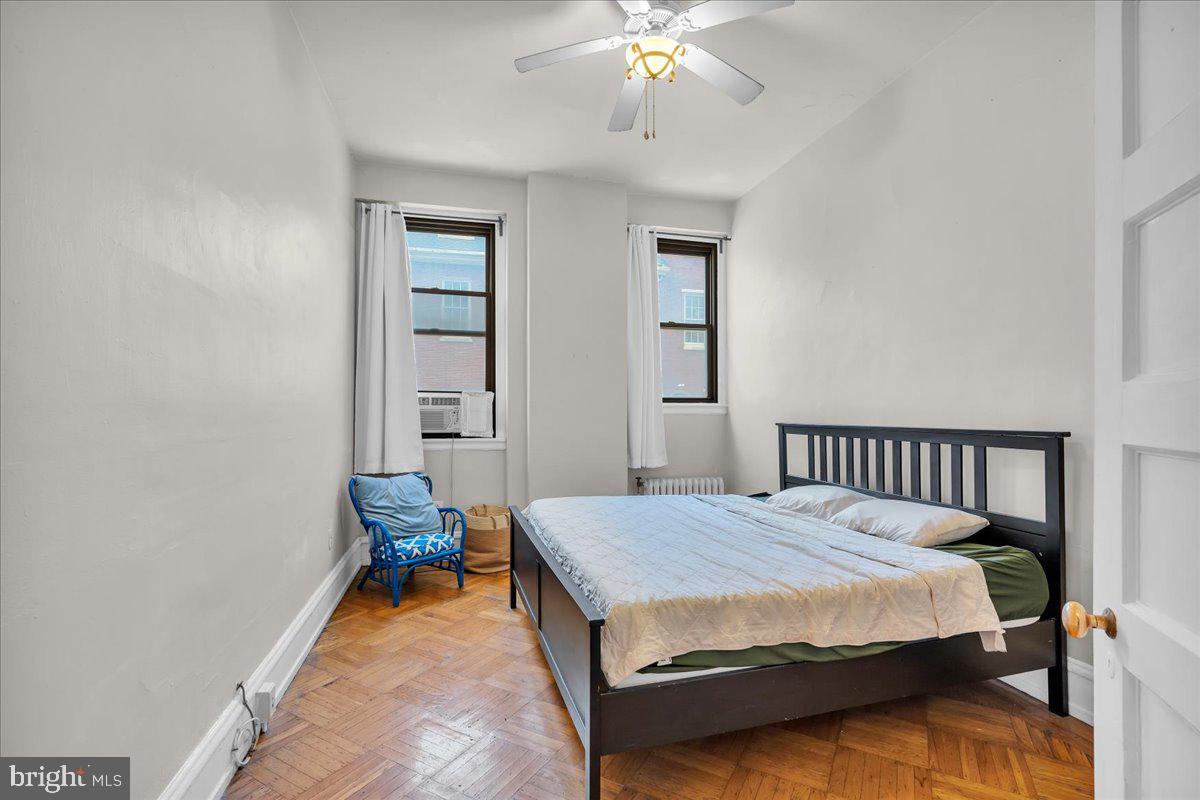 WASHINGTON SQ WEST - Residential