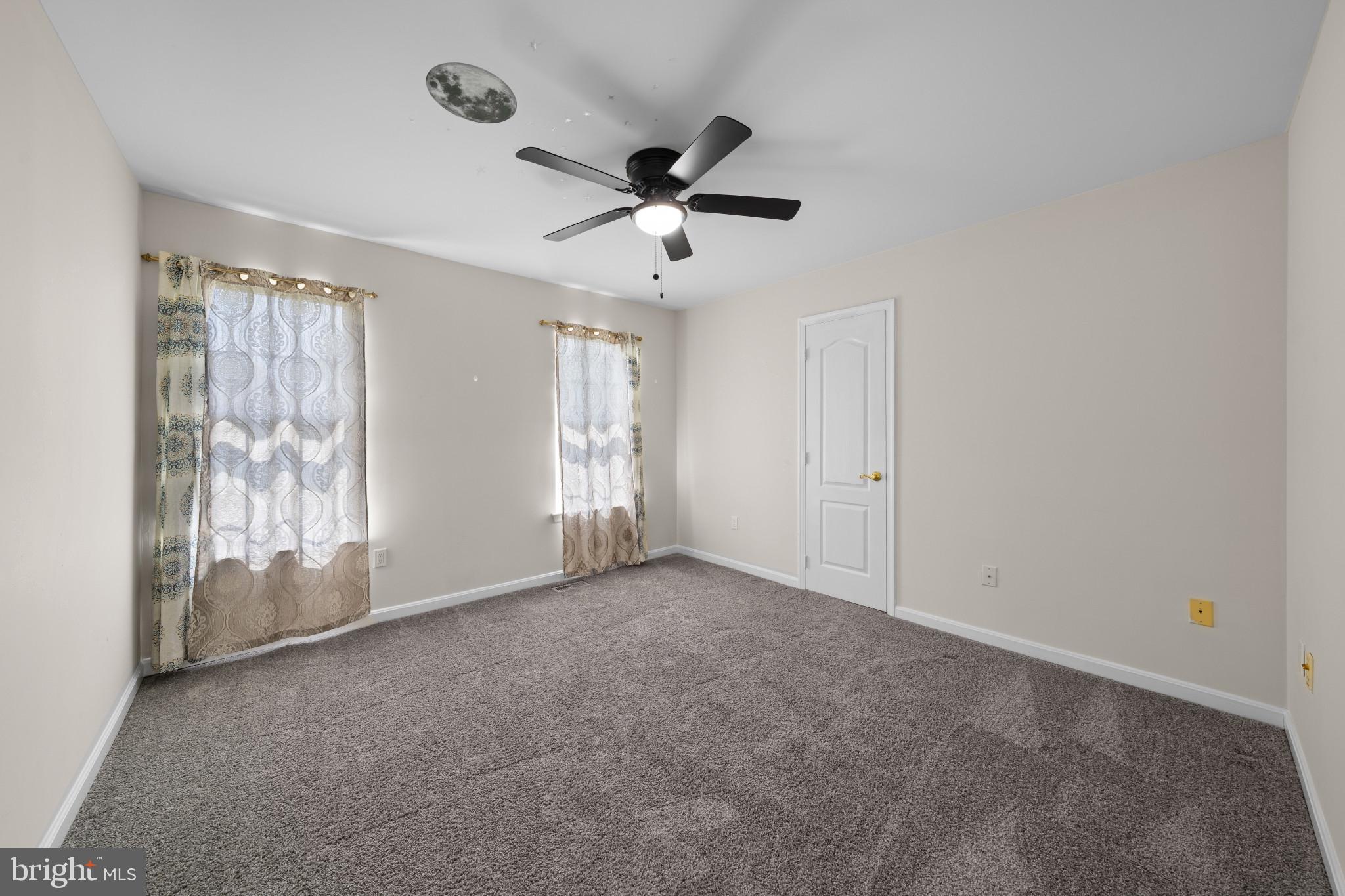SAMHILL ESTATES - Residential