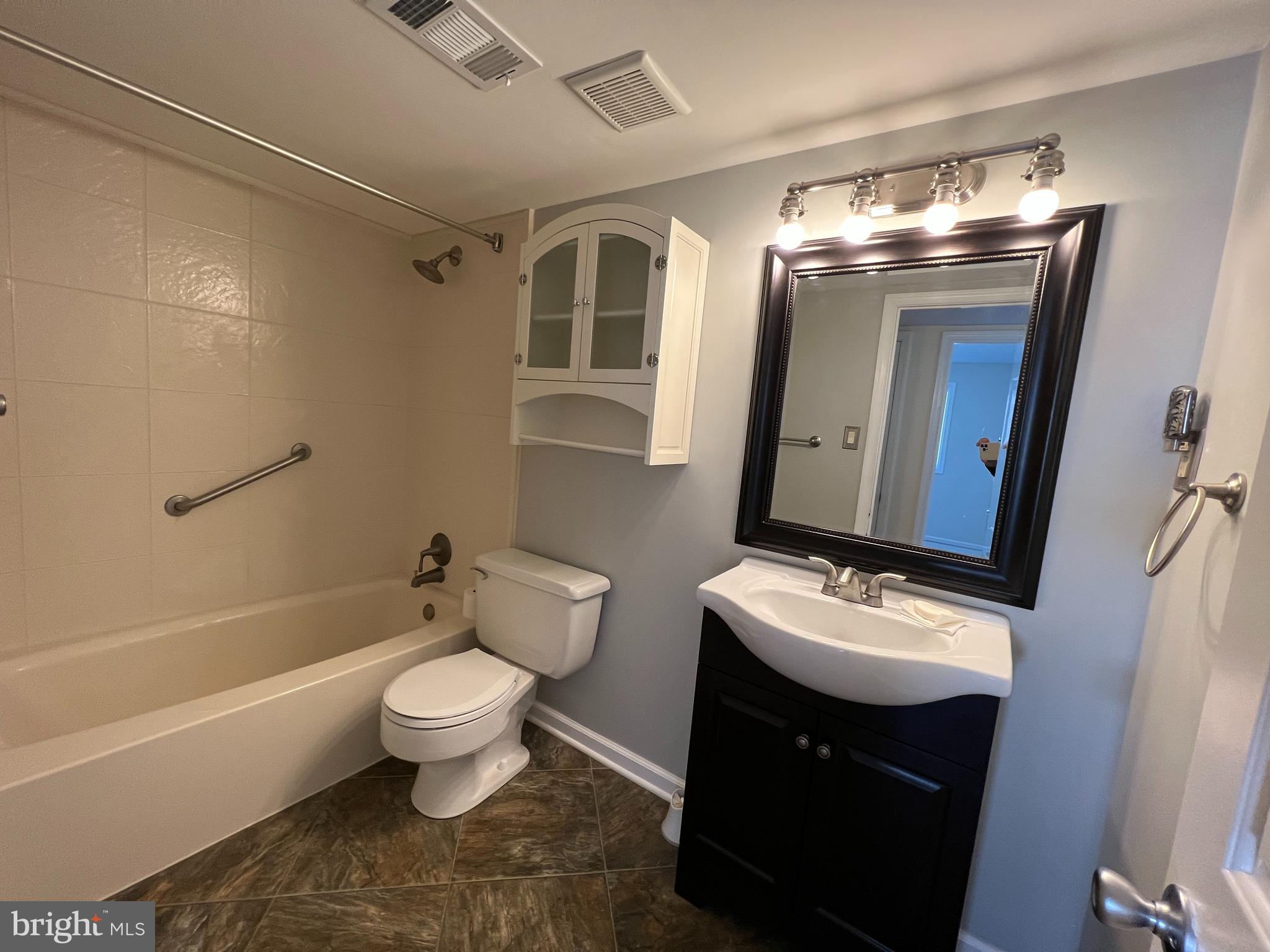 CAINES CREEK - Residential