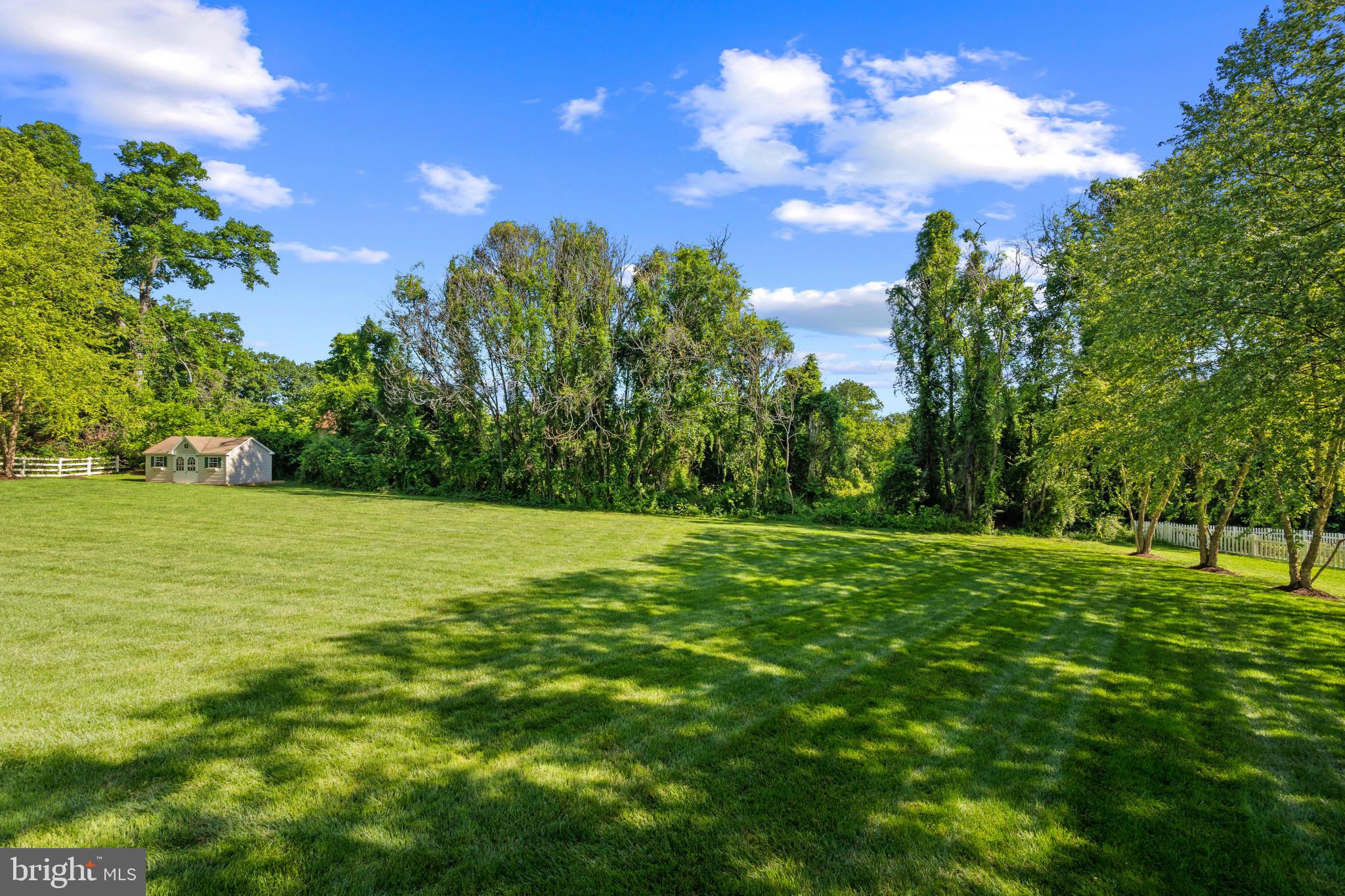 THE ESTATES AT SAND HILL - Residential