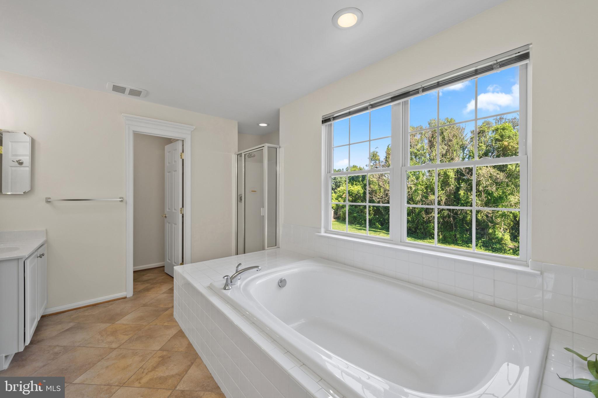 THE ESTATES AT SAND HILL - Residential