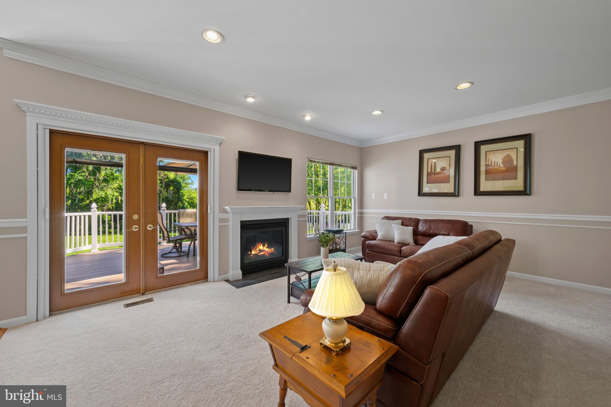 THE ESTATES AT SAND HILL - Residential